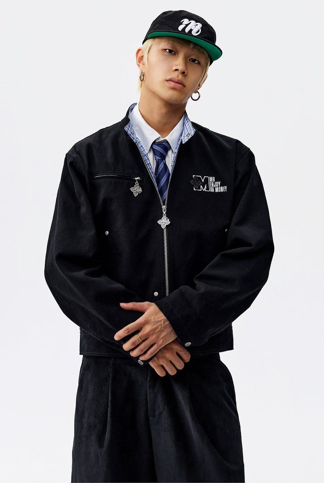 MEDM Plaid Collar Cotton Zip Up Jacket in Black - On Male Model