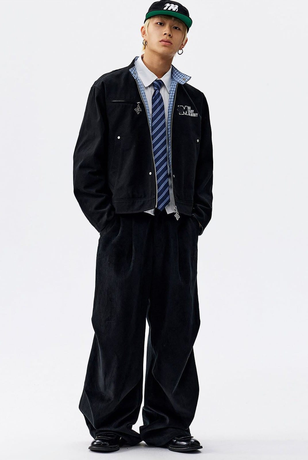 MEDM Plaid Collar Cotton Zip Up Jacket in Black - On Male Model