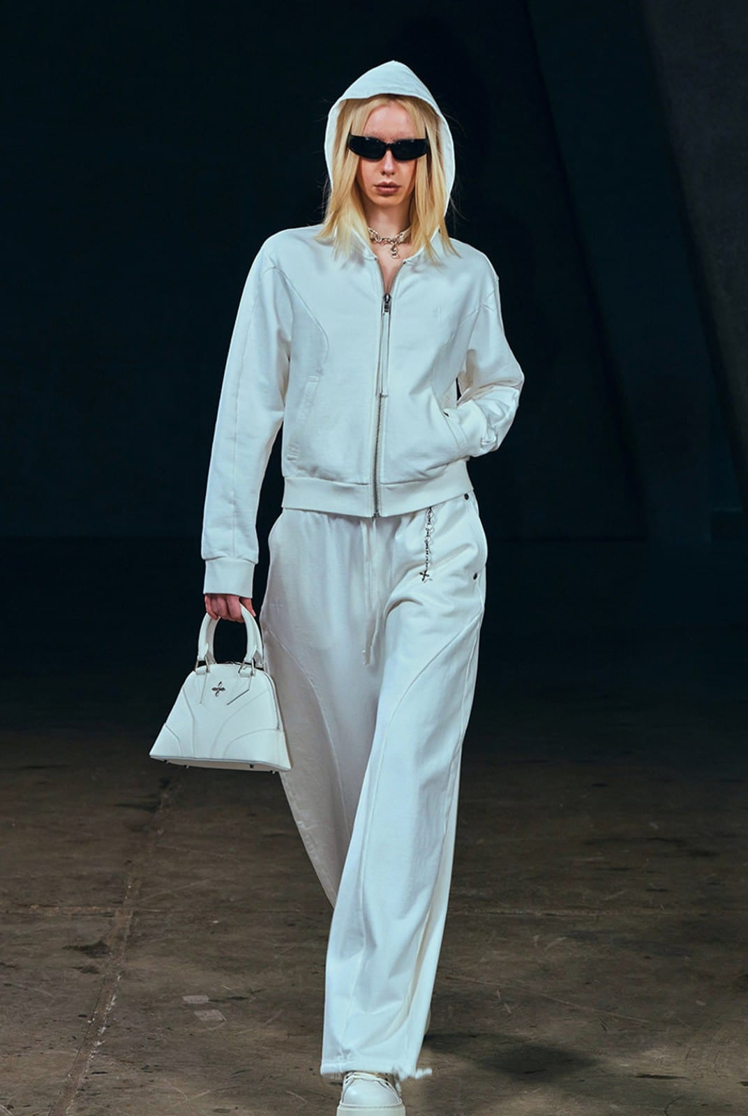 SMFK Embroidered Cropped Zip Up Hoodie in White - On Female Model