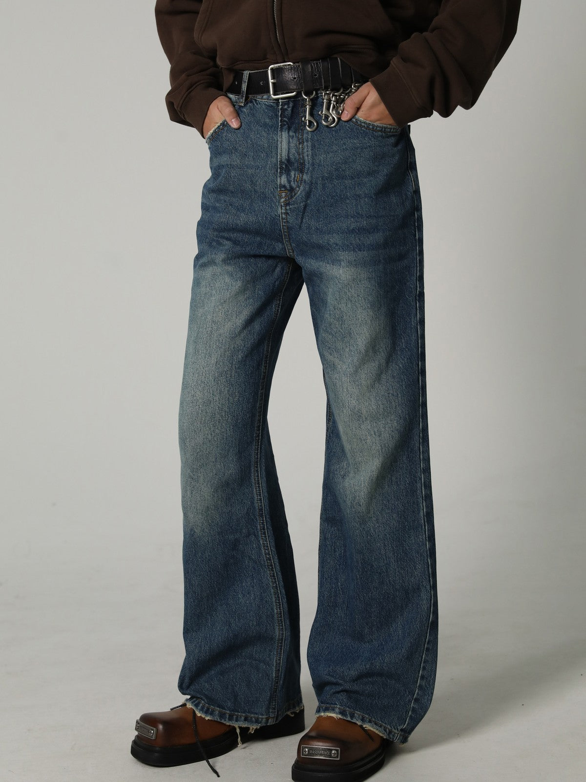 MASONPRINCE High Waisted Distressed Flared Jeans in Navy Blue - On Male Model