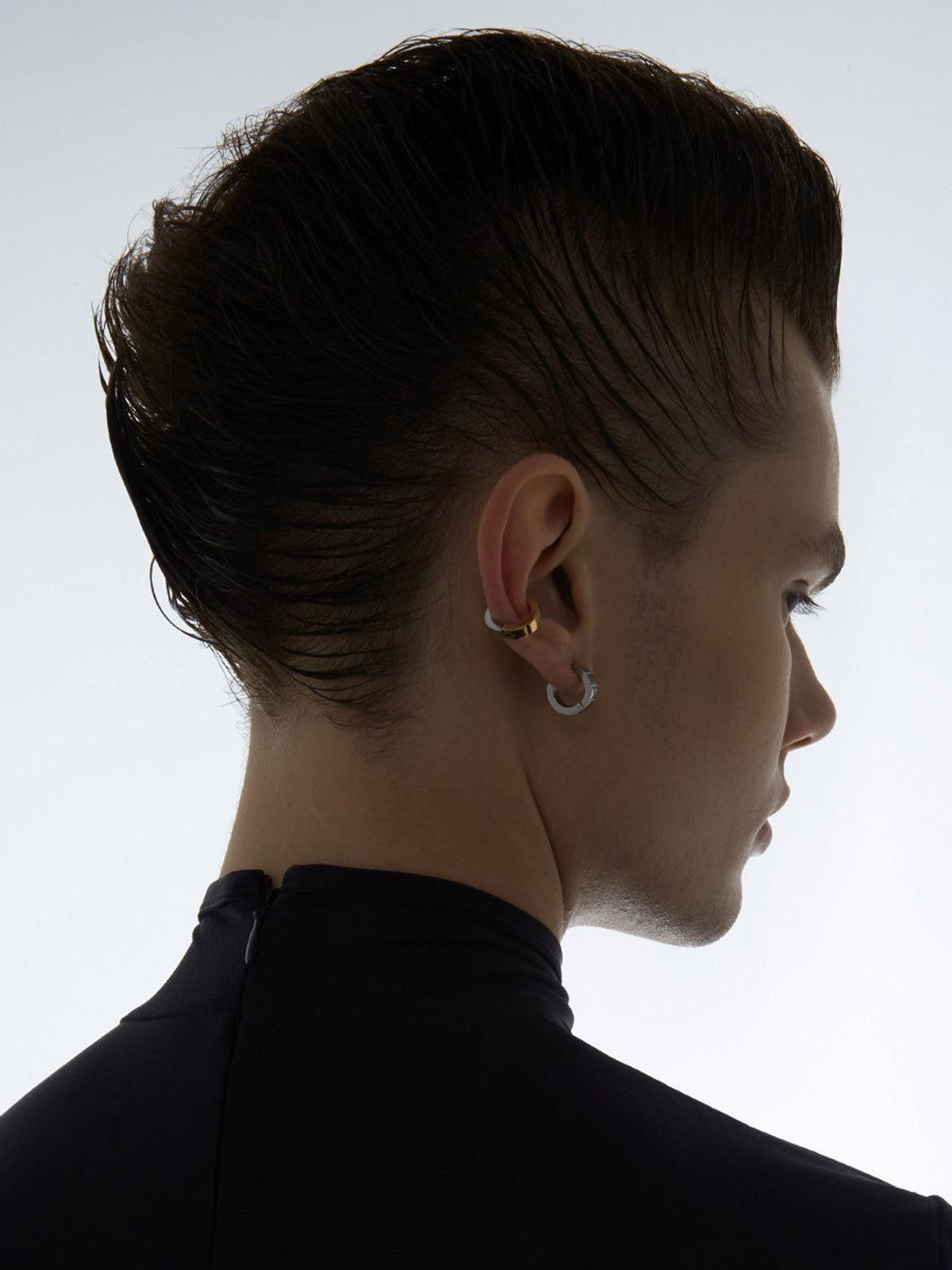 BLACKHEAD Two Tone Chocolate Block Ear Cuff in Gray - On Male Model