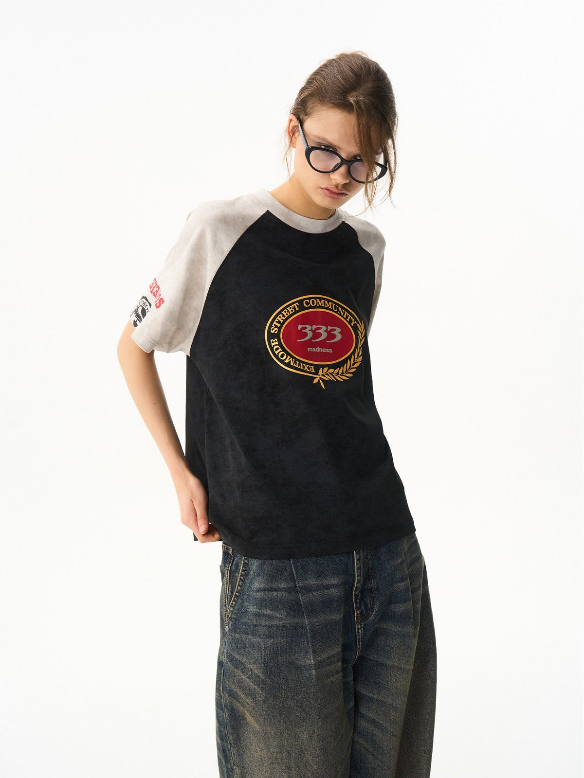 BLINDNOPLAN Color Block Raglan Graphic T Shirt in Black - On Female Model