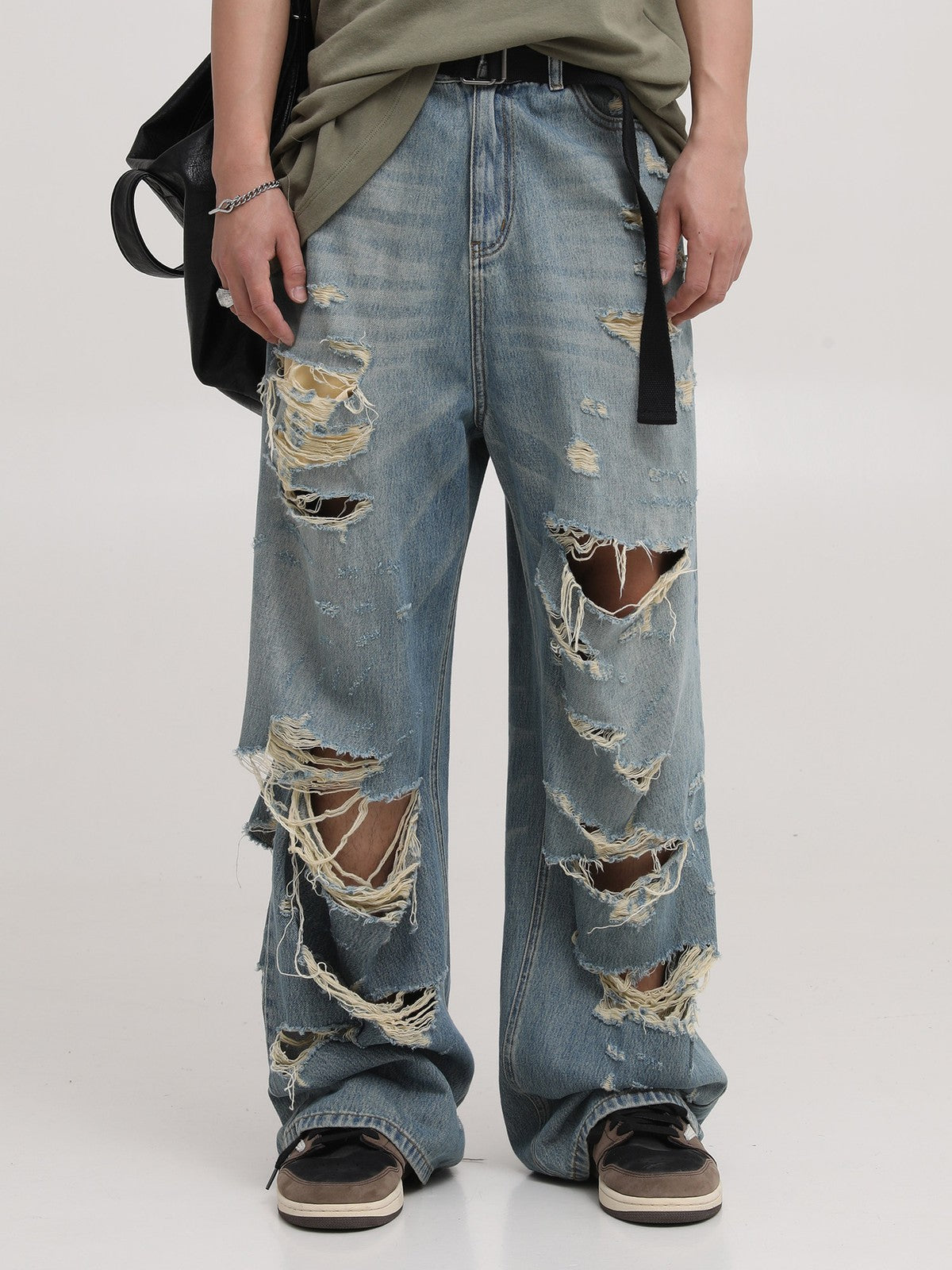 MASONPRINCE High Waisted Distressed Straight Leg Jeans in Blue - On Male Model