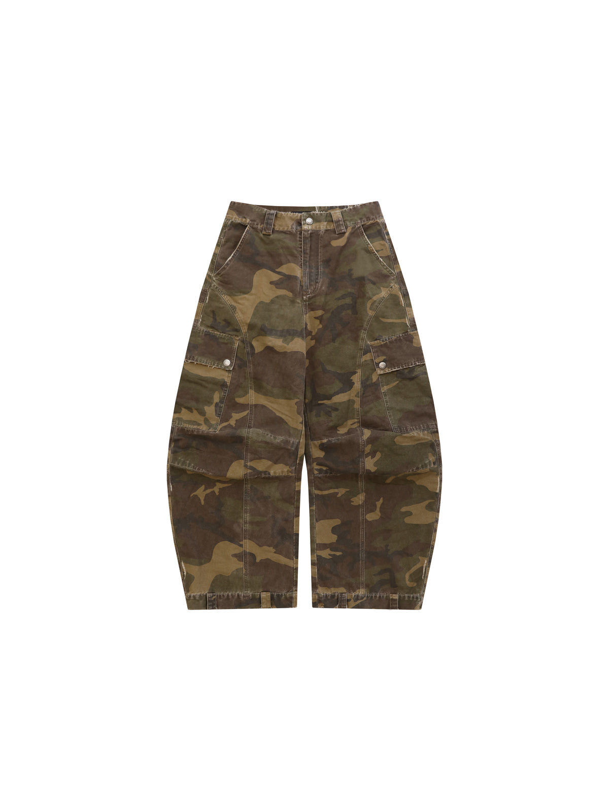 MASONPRINCE Curved Leg Camouflage Cargo Pants in Olive