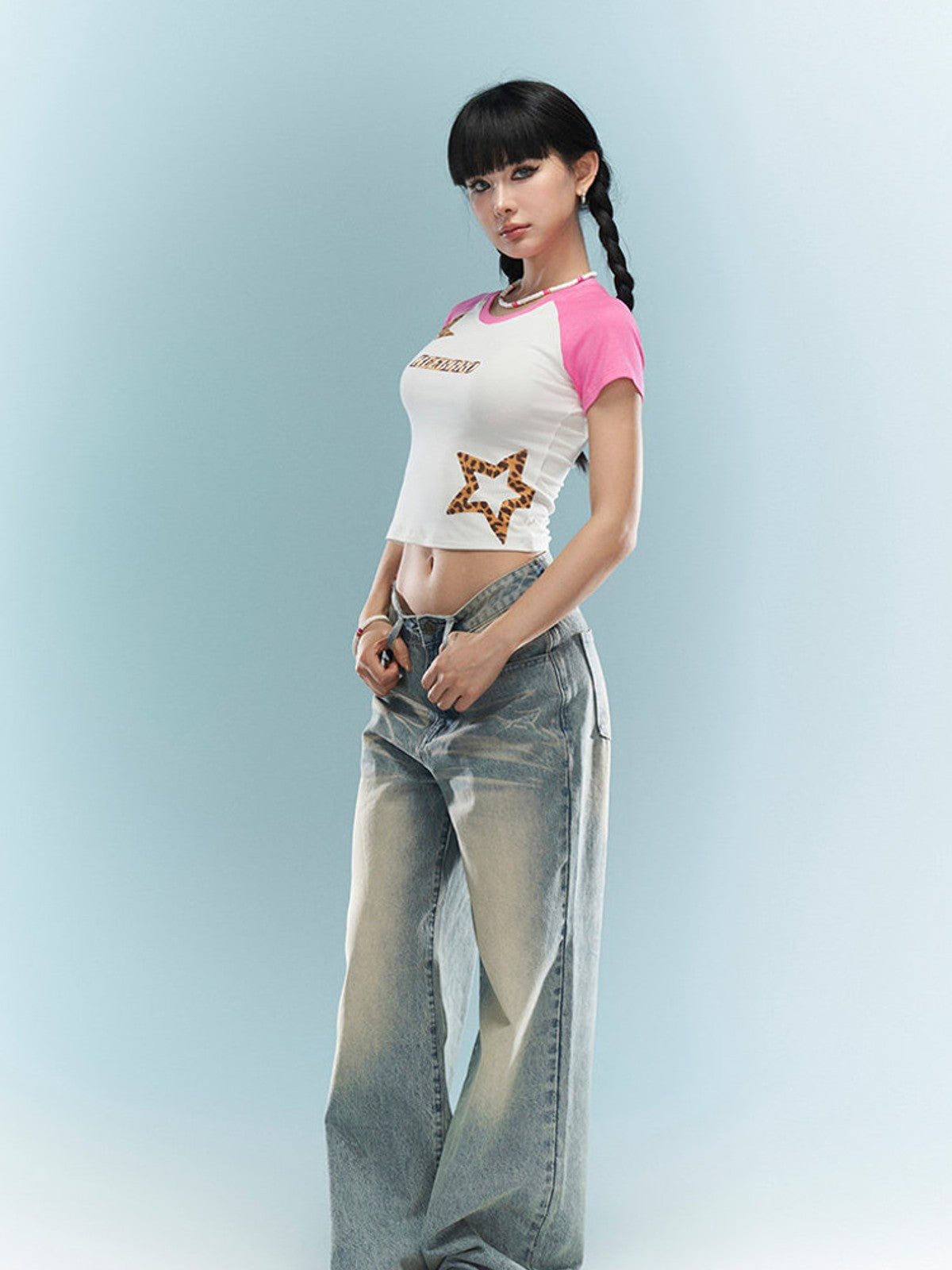 BEERBRO Leopard Star Raglan Crop Top in White - On Female Model