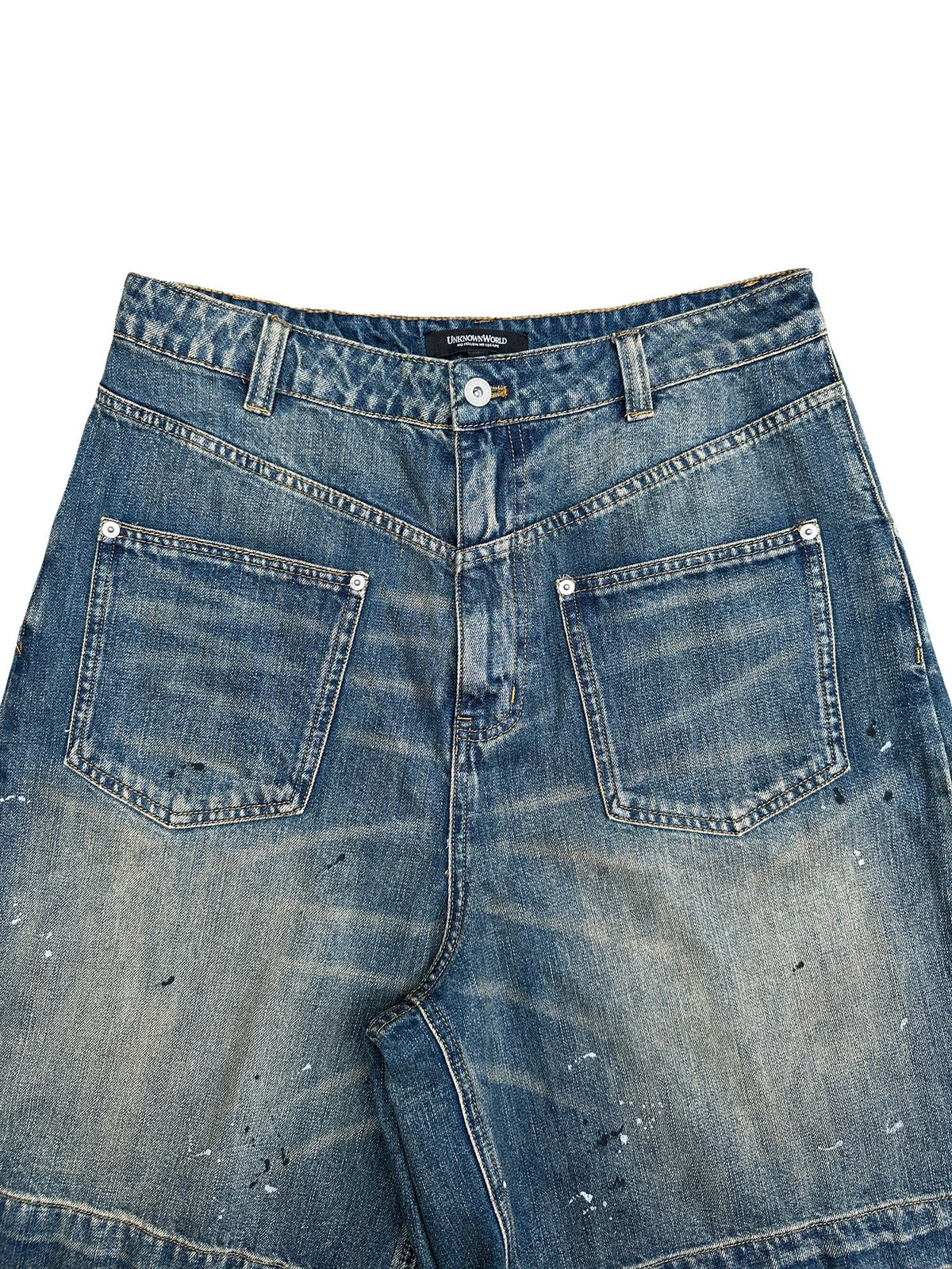 UNKNOWNWORLD Mud Dye Reverse Pocket Shorts in Yellow - Detail