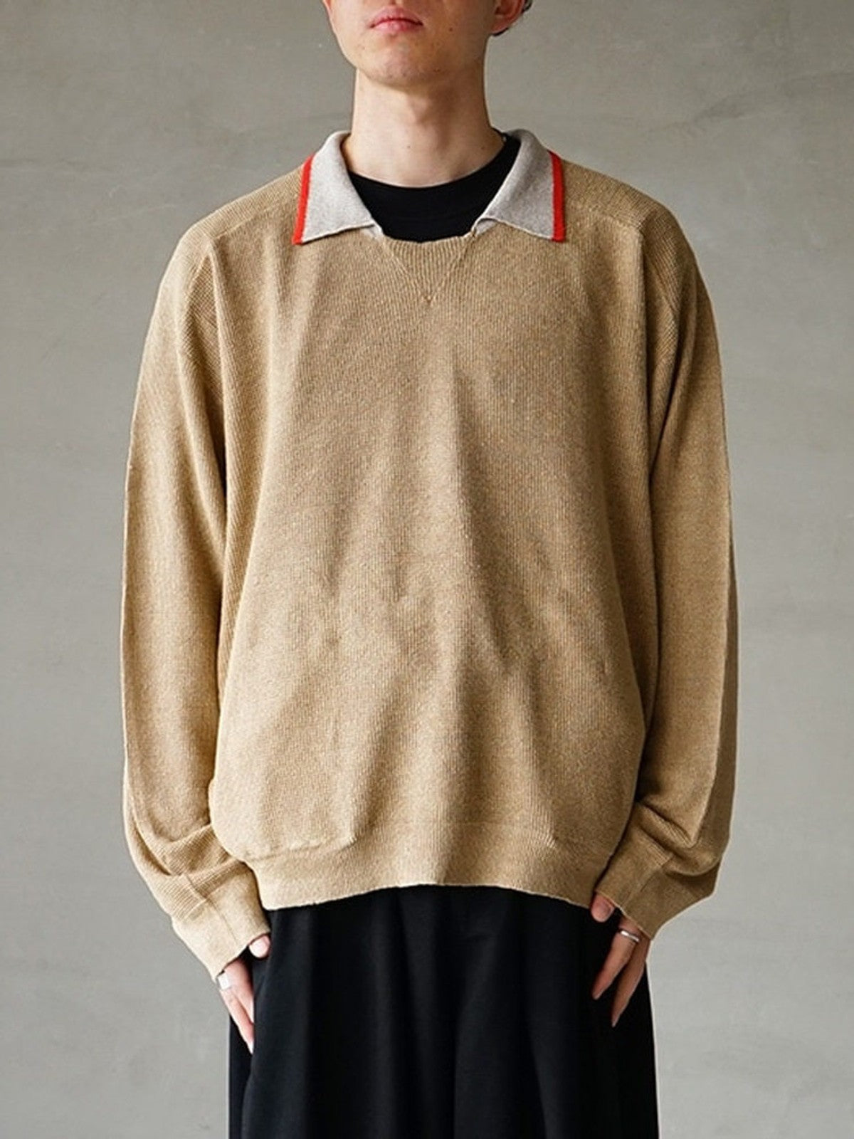 SOD Contrast Collar Linen Knit Sweater in Beige - On Male Model