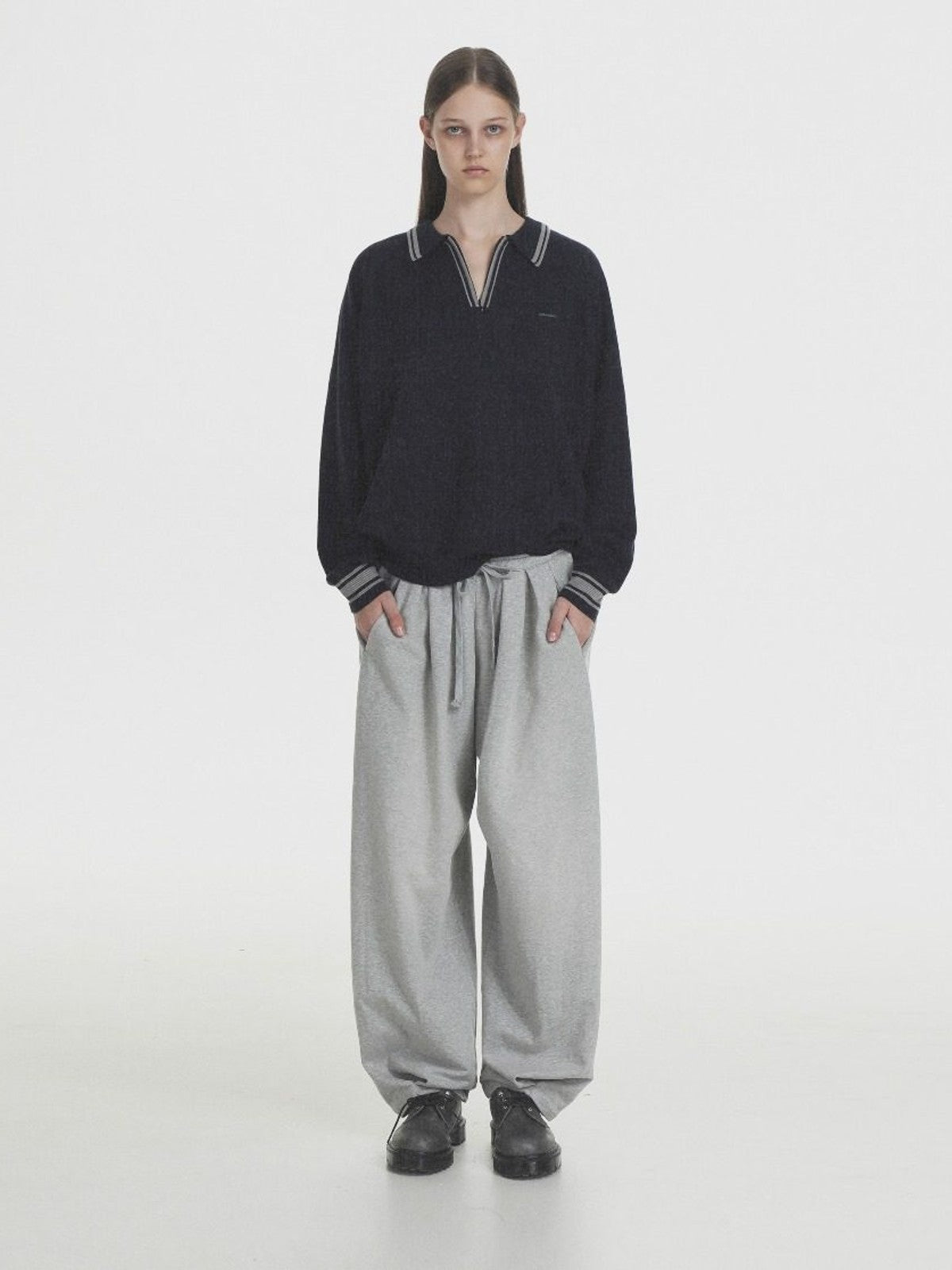 MASONPRINCE Wide Leg Inverted Pleat Sweatpants in Gray - On Female Model