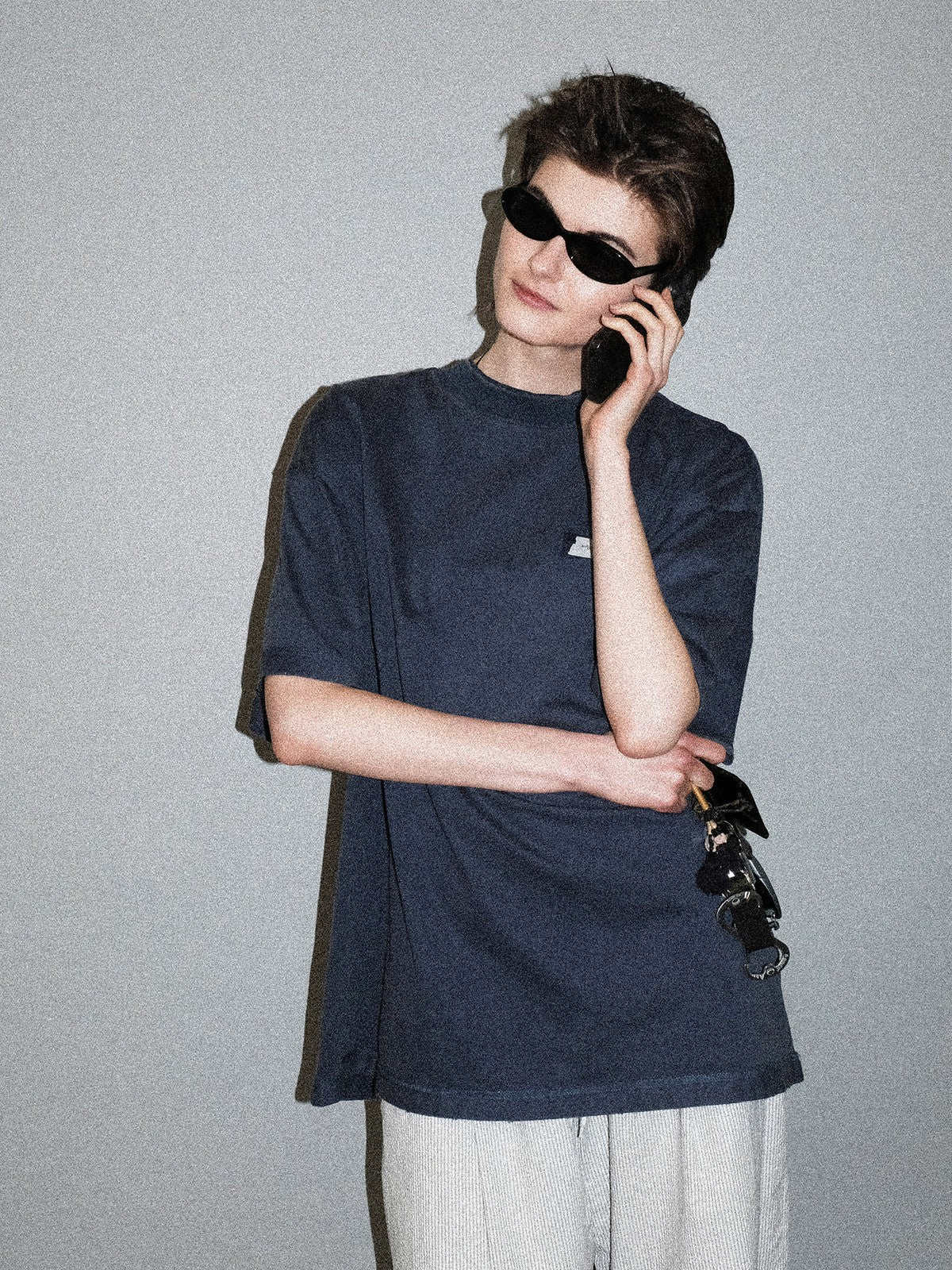 MASONPRINCE Exposed Seam Tape Print T Shirt in Navy Blue - On Model