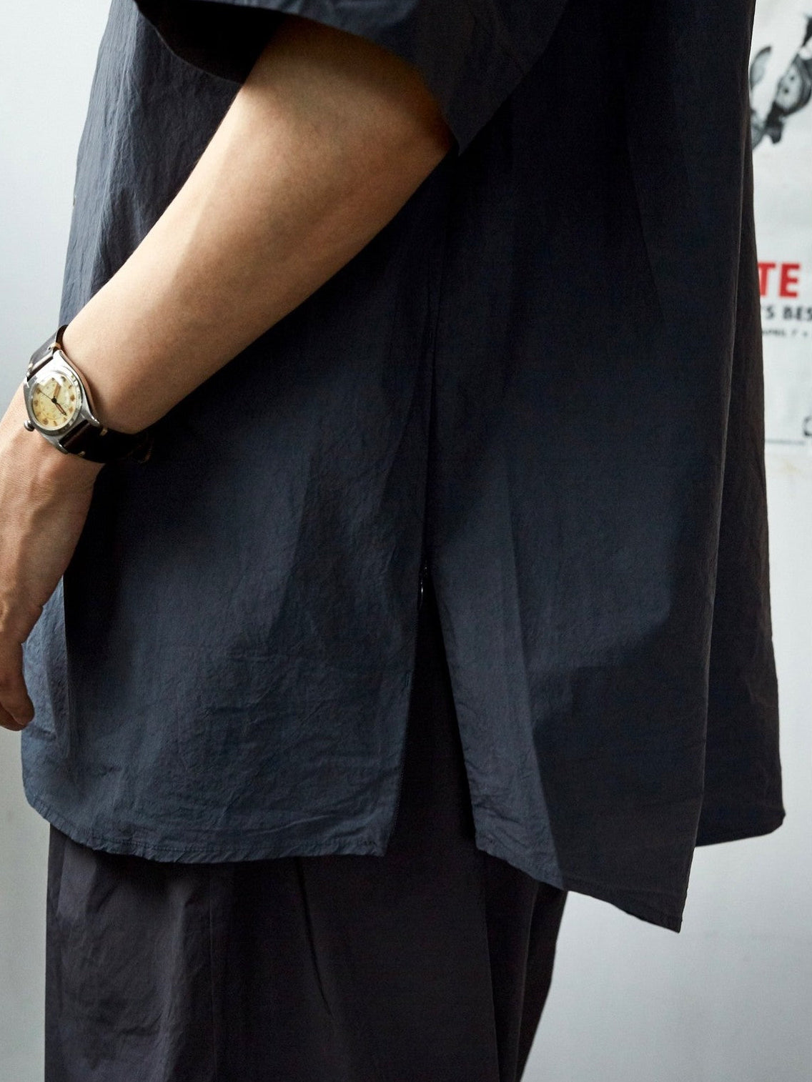 USAGE Cotton Crinkle Short Sleeve Shirt in Navy Blue - On Model