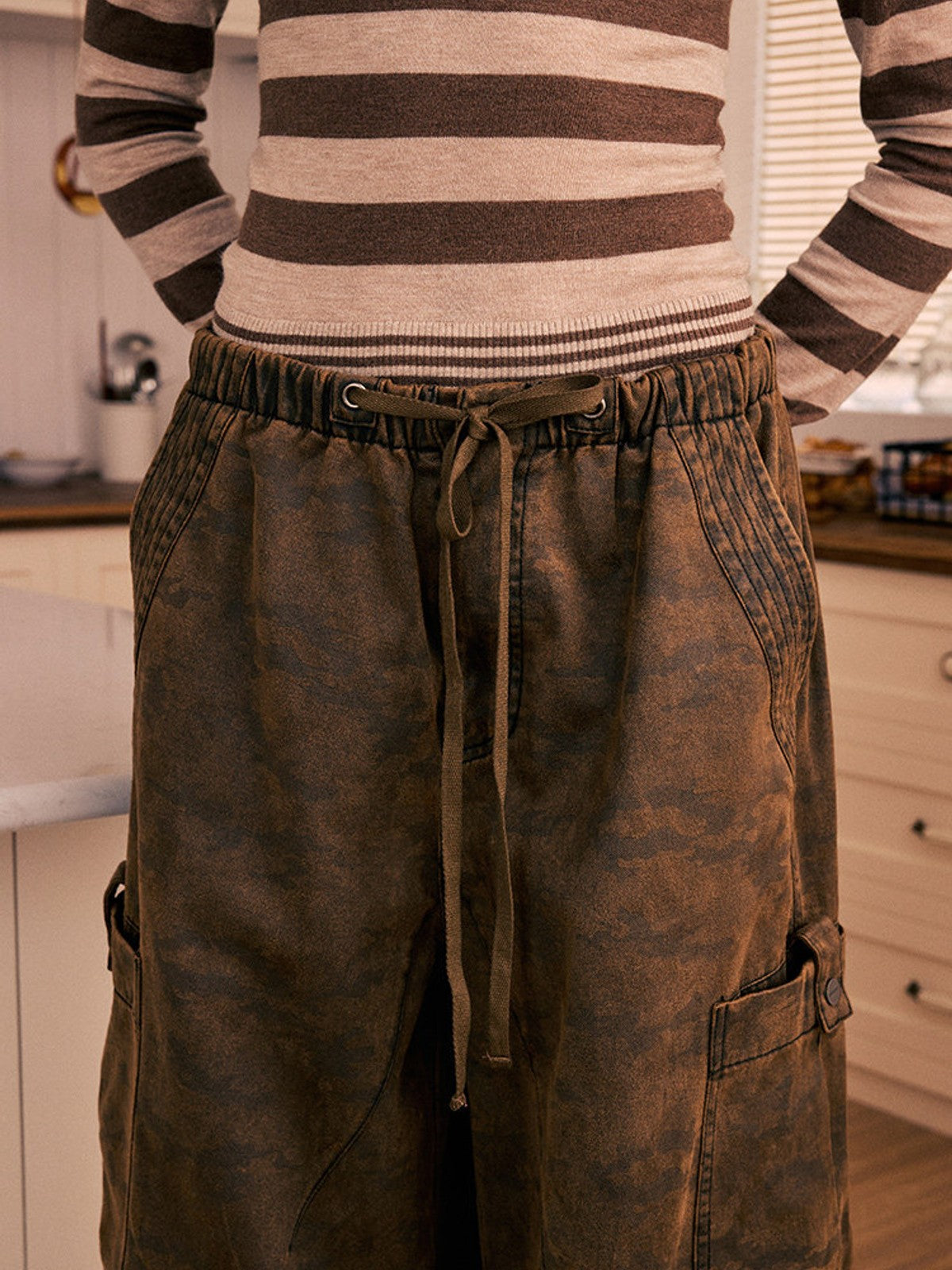 BEERBRO Washed Camo Parachute Cargo Pants in Brown - On Female Model