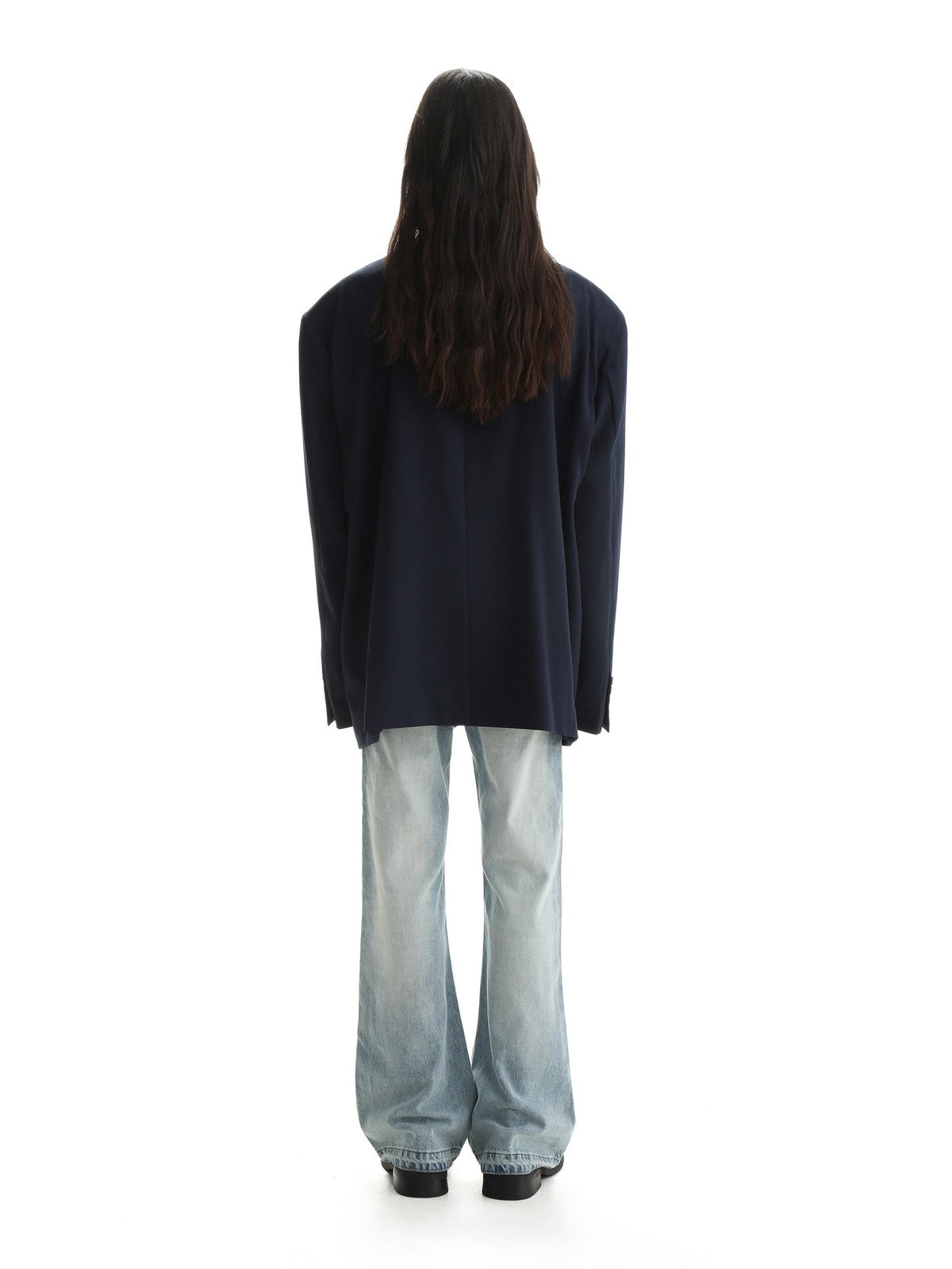 MASONPRINCE Minimalist Textured Two Button Blazer in Navy Blue - On Model