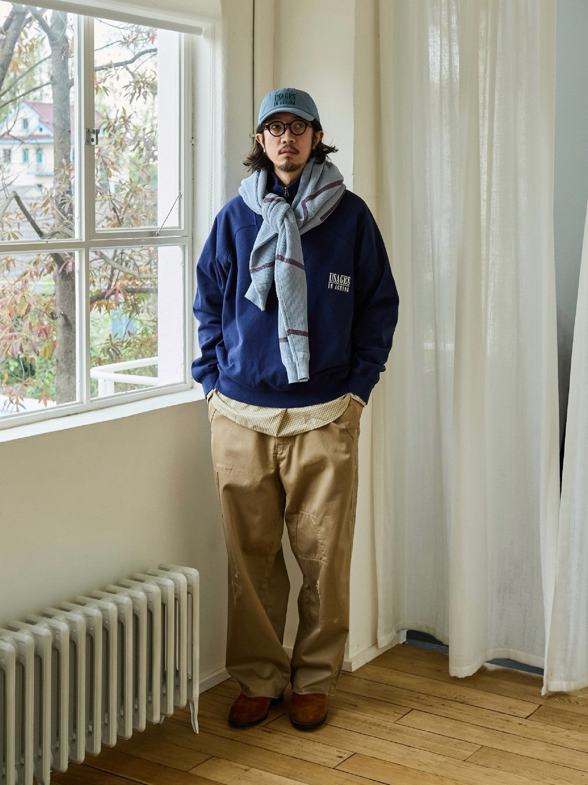 USAGE Heavyweight Cotton Half Zip Sweatshirt in Navy Blue - On Male Model
