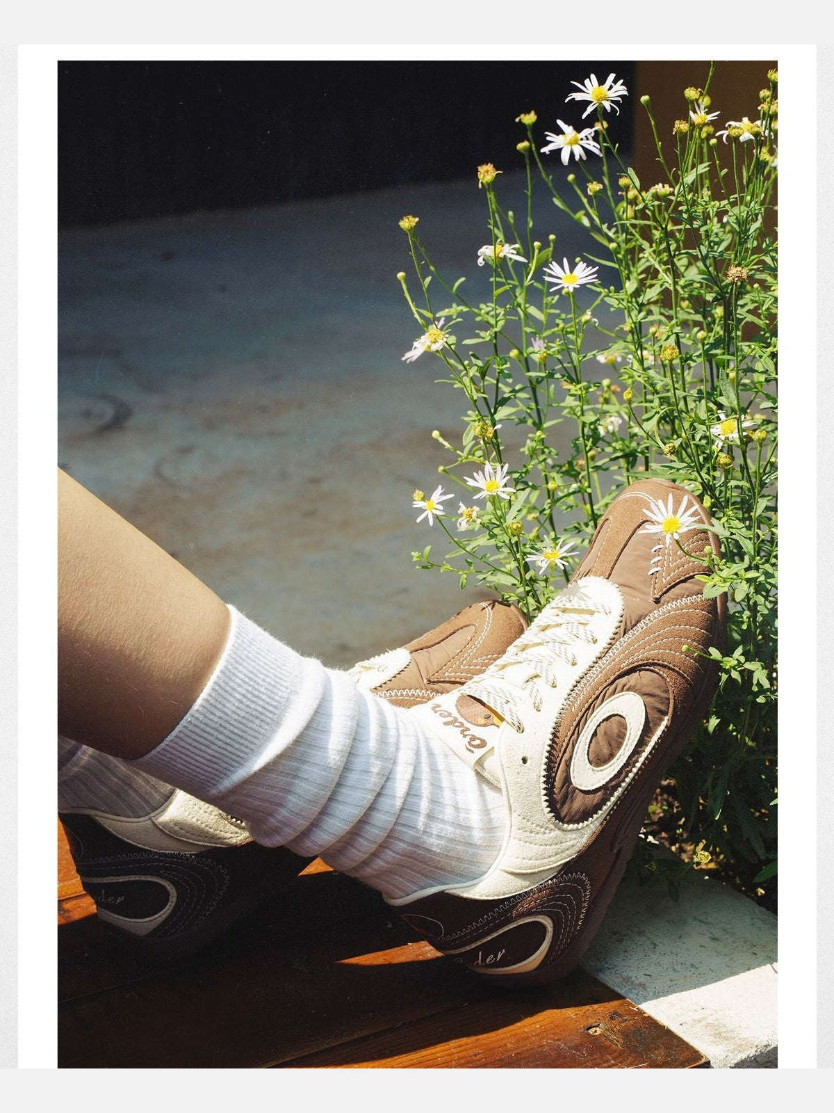 OLDORDER Turbo Lite Dachshund Sneakers in Brown - On Model