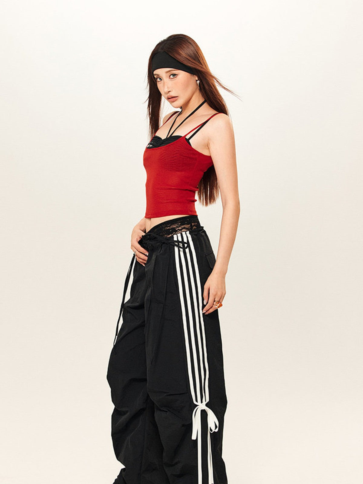 BEERBRO Drawstring Wide Leg Parachute Pants in Black - On Female Model