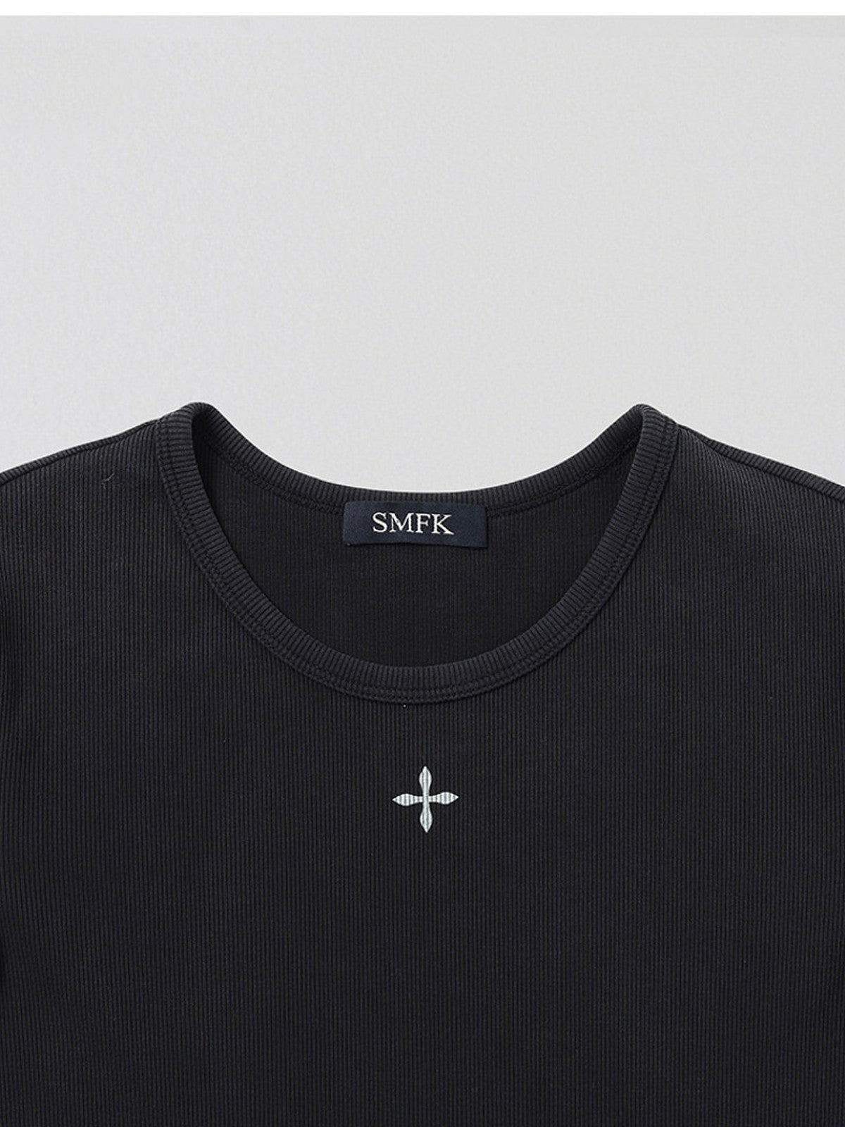 SMFK Silk Blend Short Sleeve Crop Top in Black - Detail