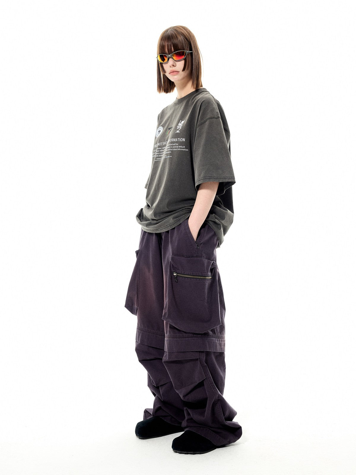 UNKNOWNWORLD Detachable Wide Leg Cargo Pants in Charcoal - On Female Model