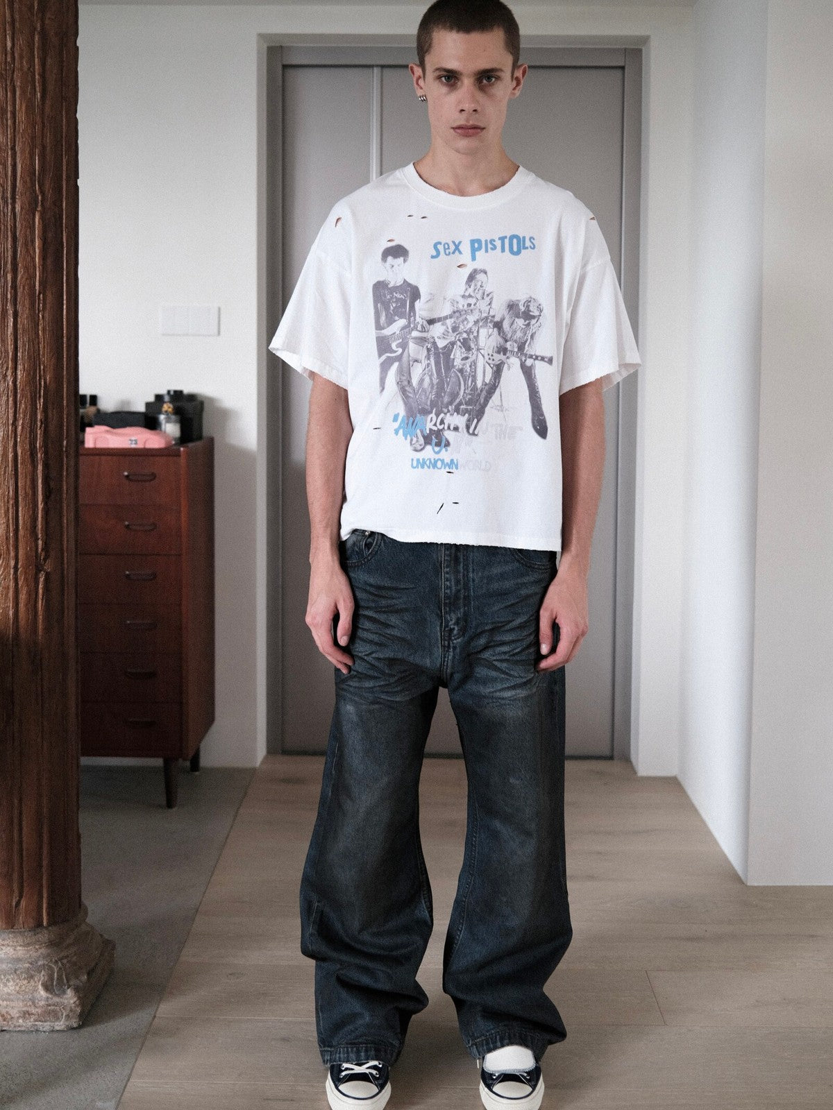 UNKNOWNWORLD Oil Stain Mud Dye Straight Jeans in Blue - On Male Model