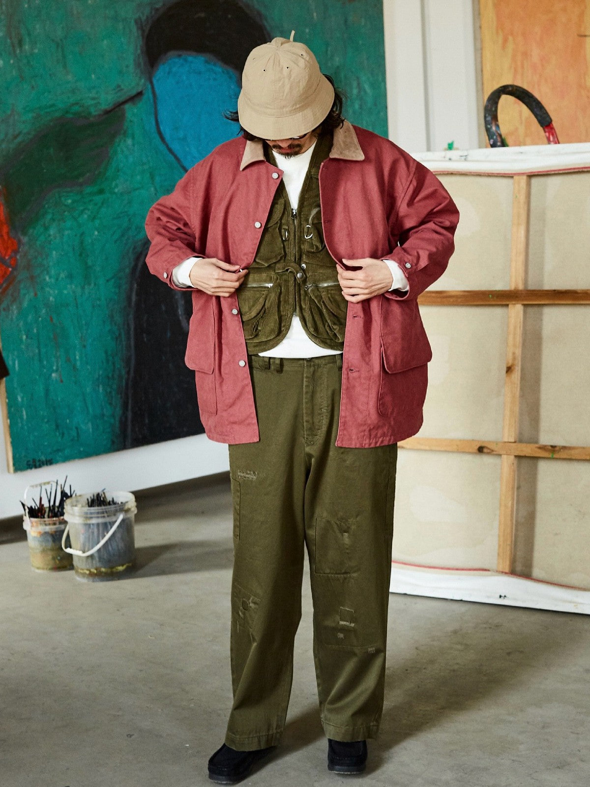 USAGE Heavyweight Canvas Hunting Jacket in Burgundy - On Male Model