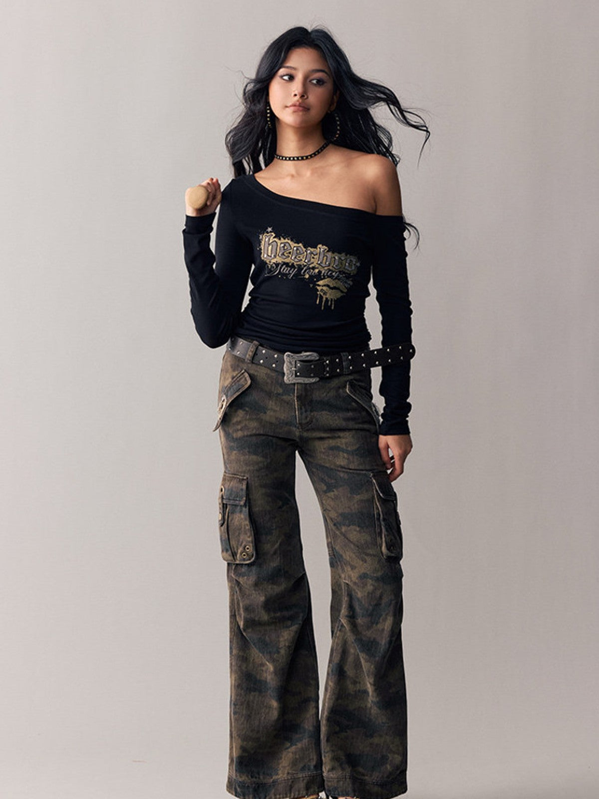 BEERBRO Washed Camo Micro Flare Cargo Pants in Brown - On Female Model