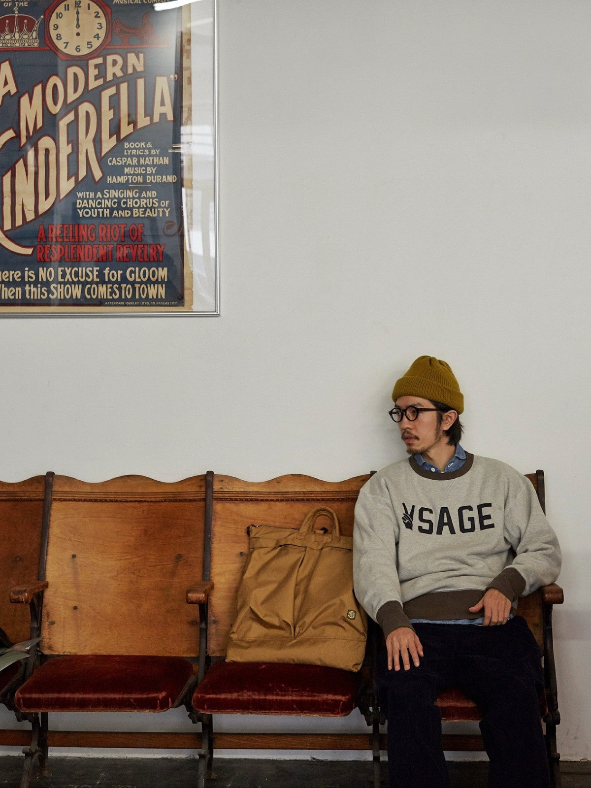 USAGE Graphic Two Tone Cotton Sweatshirt in Gray - On Male Model