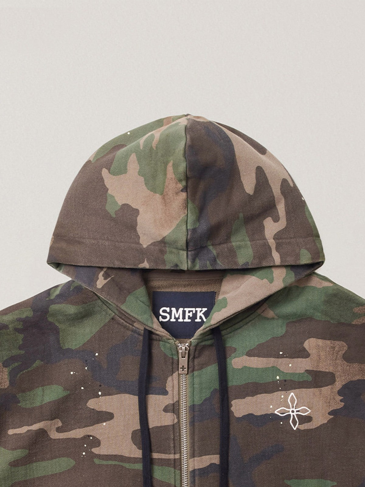 SMFK Cross Embroidered Cotton Zip Up Hoodie in Green - Detail