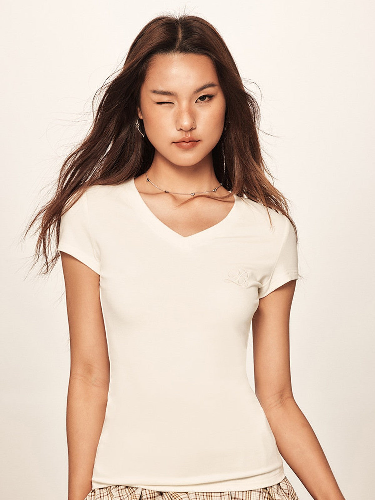 BEERBRO Slim Fit V Neck T Shirt in White - On Female Model