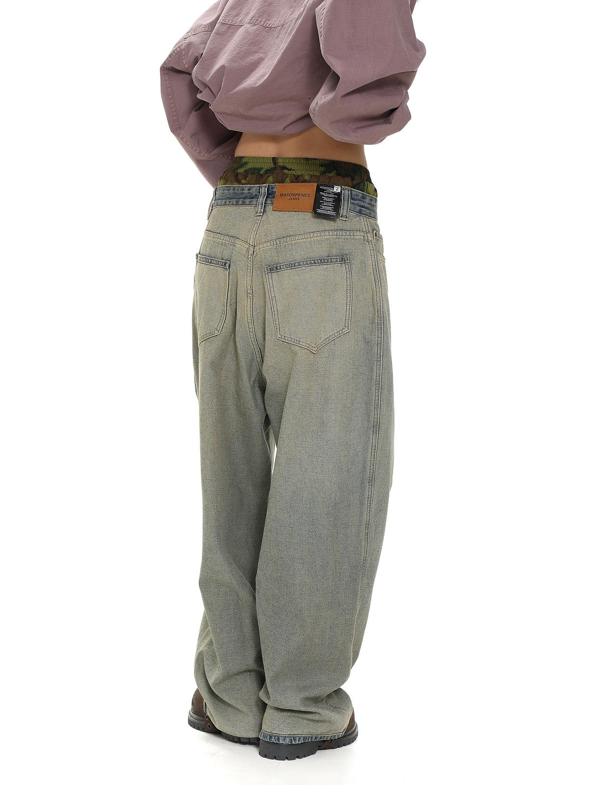 MASONPRINCE Inside Out Washed High Waisted Jeans in Denim - On Model