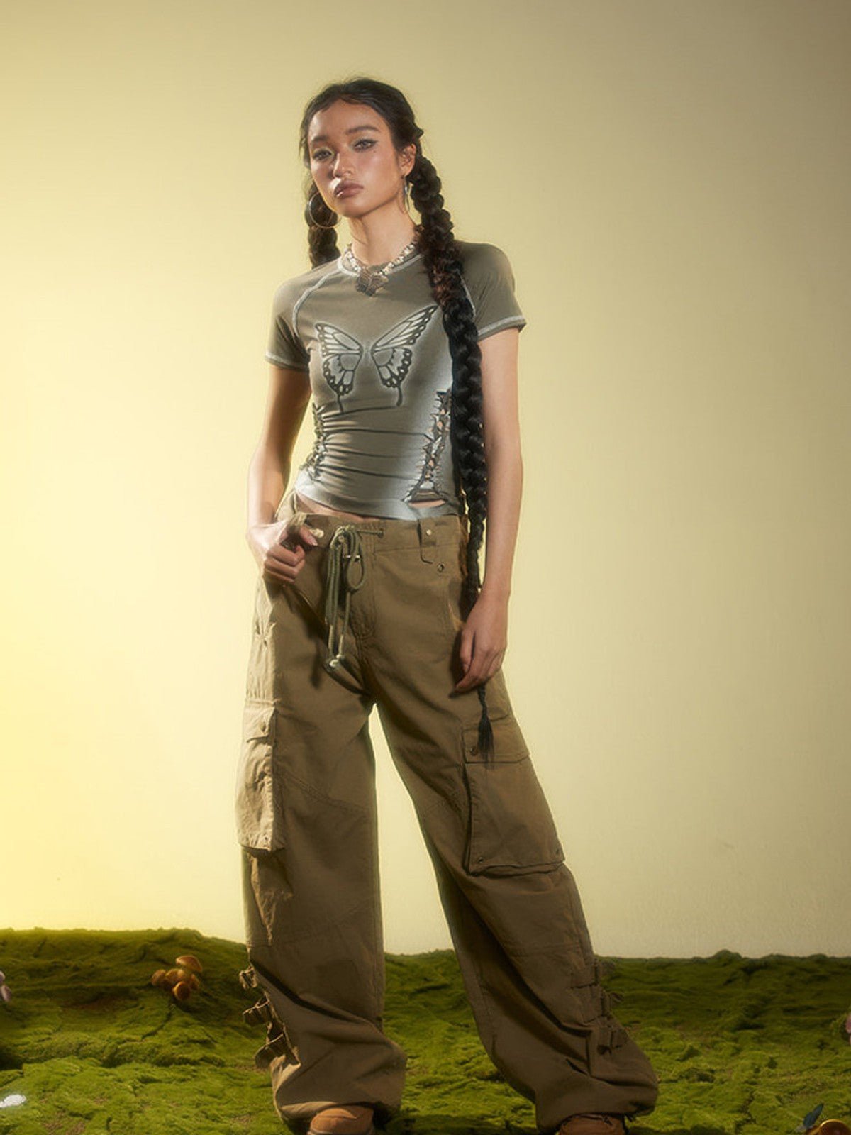 BEERBRO Drawstring Panelled Cargo Pants in Olive - On Female Model