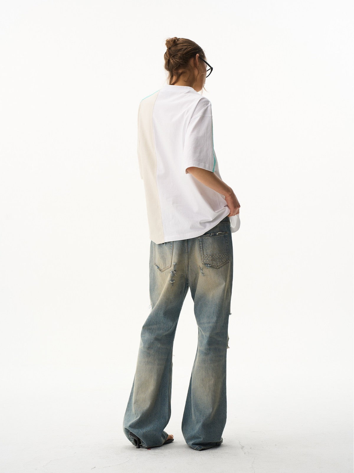 BLINDNOPLAN Panelled Embroidered Colorblock T Shirt in Beige - On Female Model