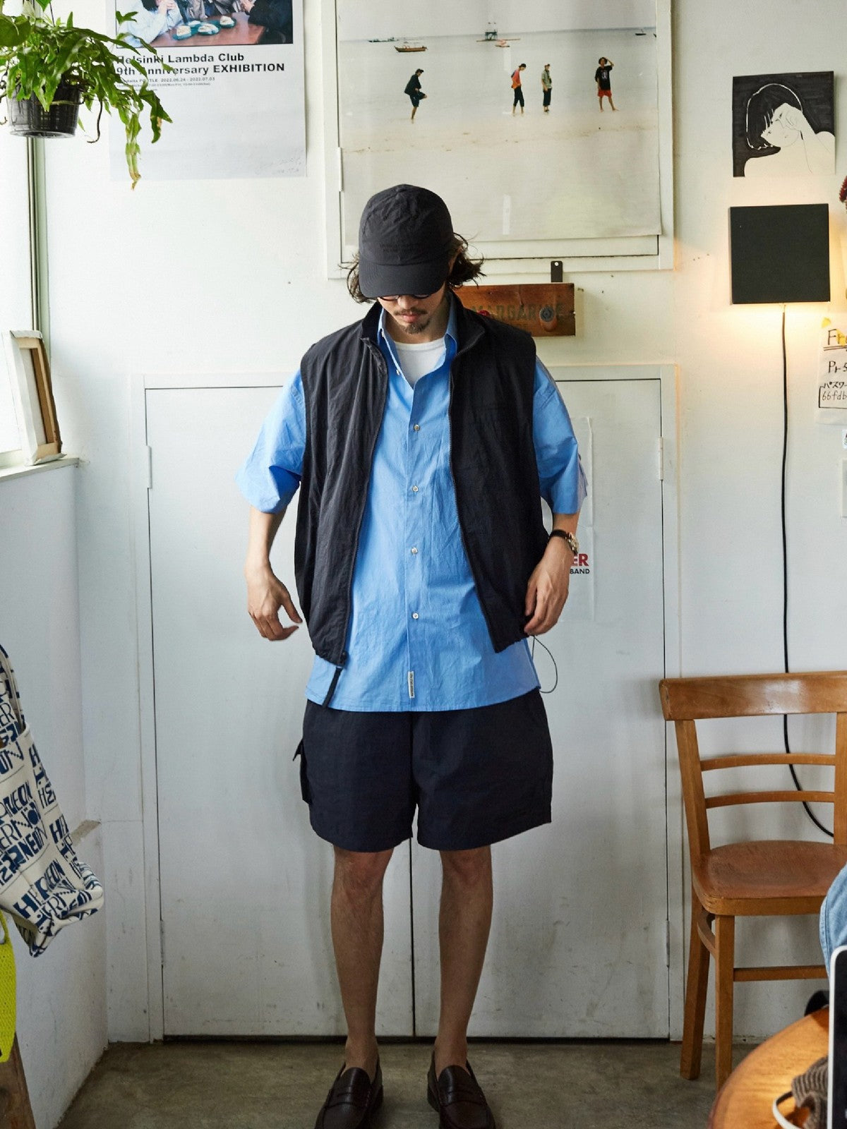 USAGE Cotton Crinkle Short Sleeve Shirt in Blue - On Male Model