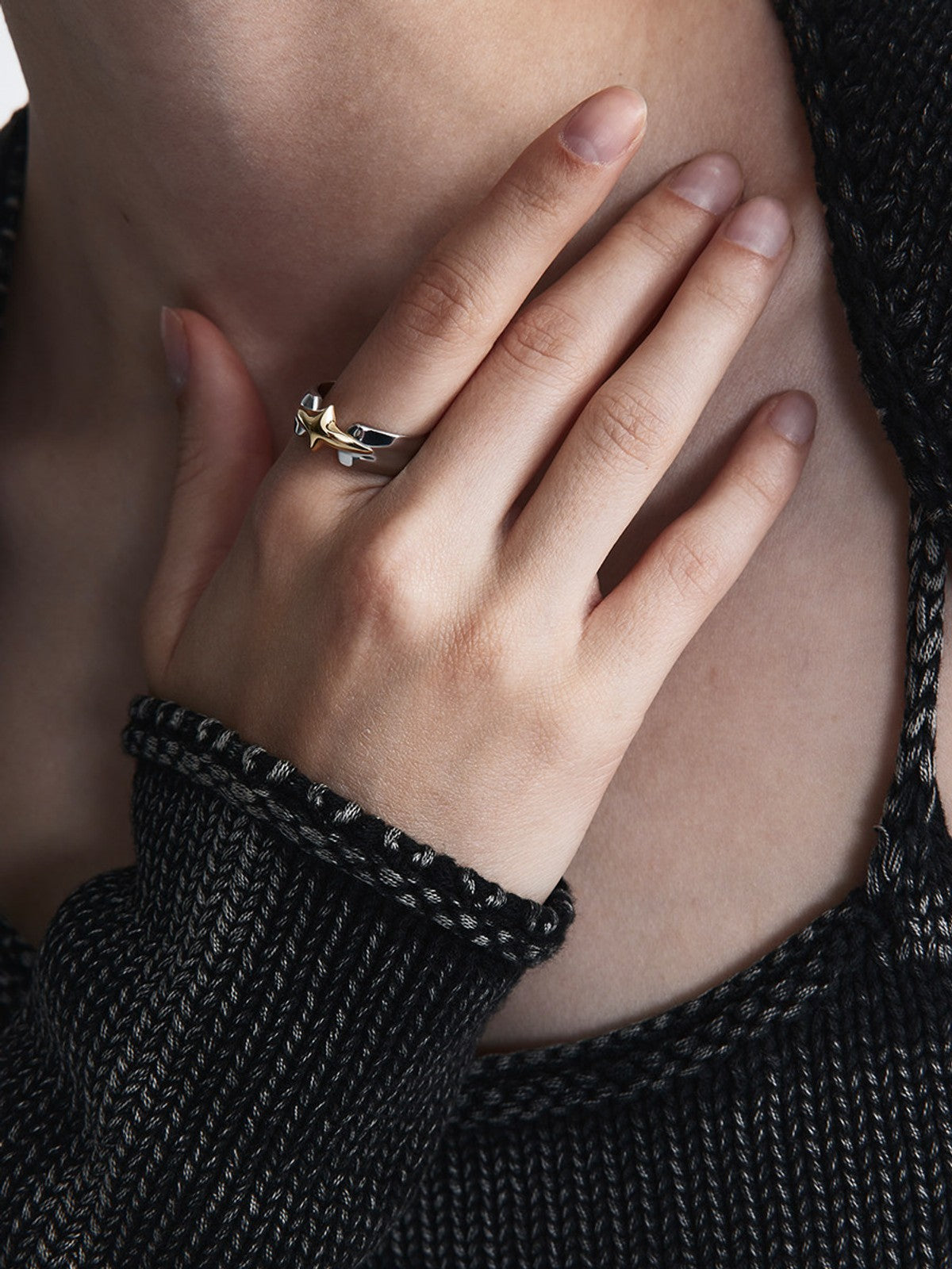 BLACKHEAD Structural Two Tone Star Ring in Gold - On Model