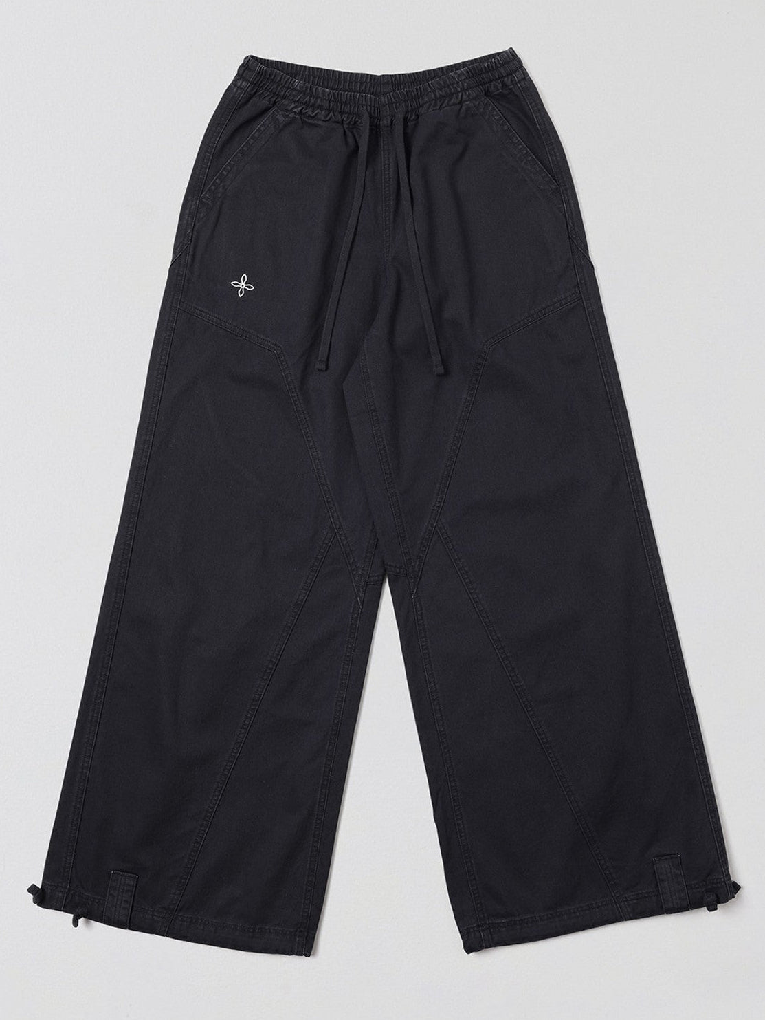 SMFK Wide Leg Cotton Cargo Sweatpants in Black