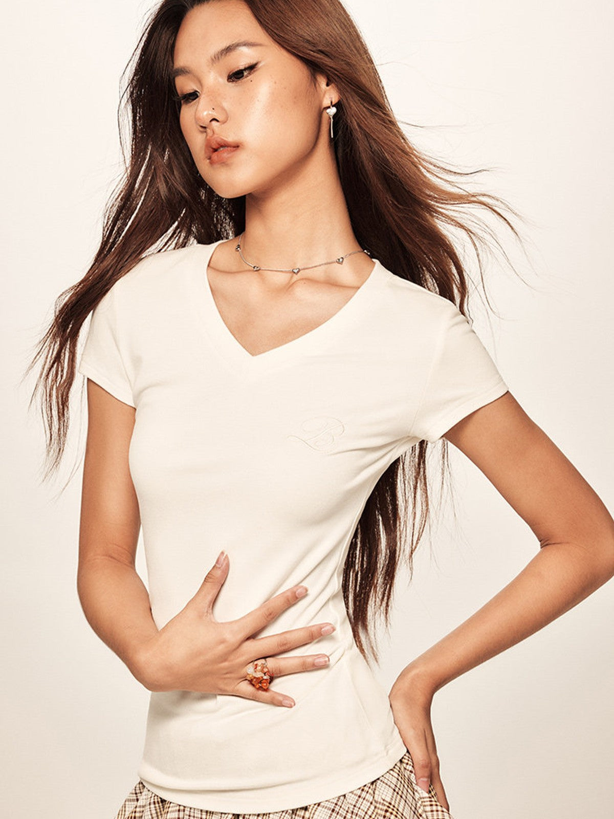 BEERBRO Slim Fit V Neck T Shirt in White - On Female Model