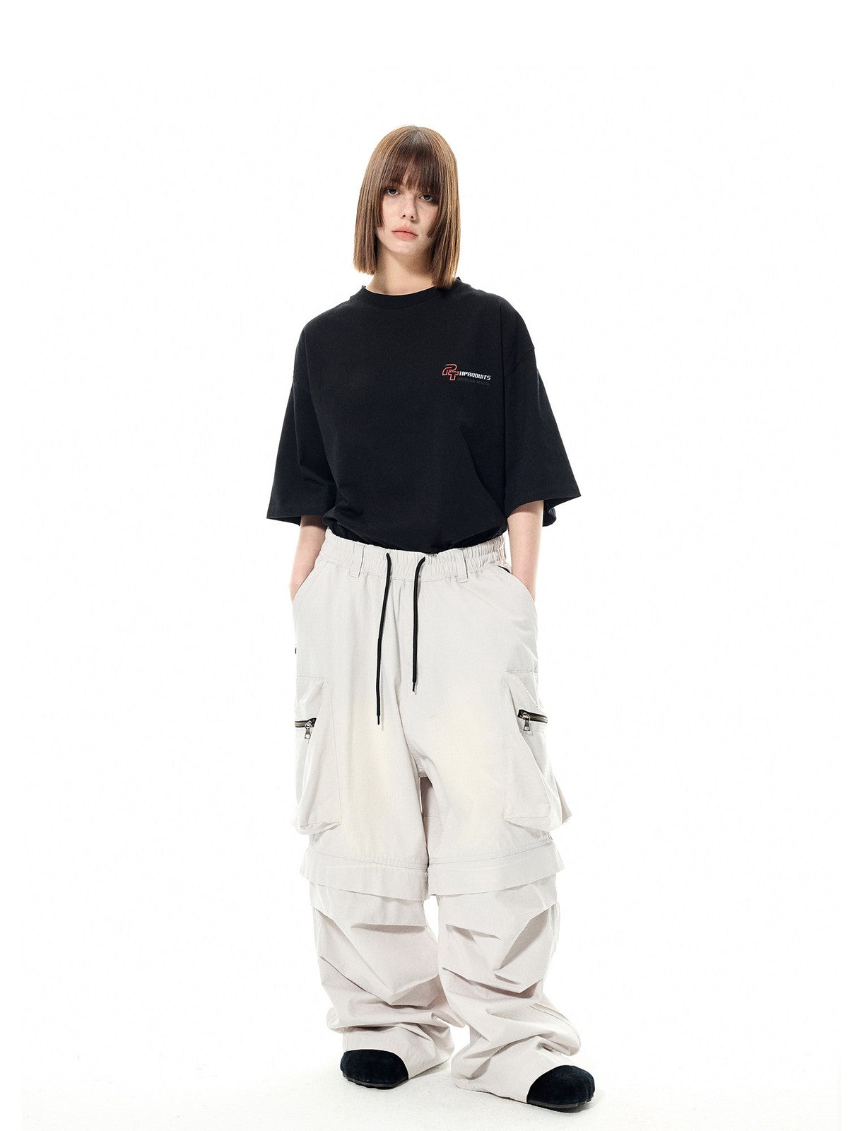 UNKNOWNWORLD Detachable Wide Leg Cargo Pants in Gray - On Female Model