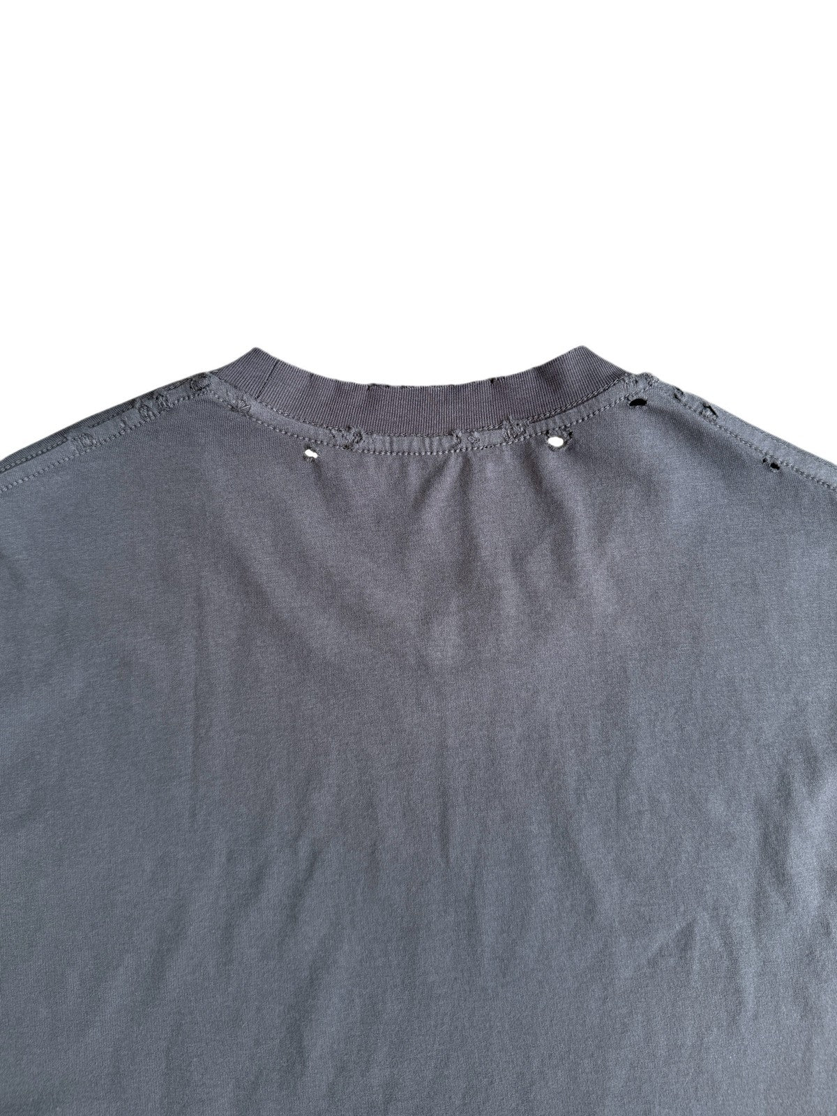 UNKNOWNWORLD Washed Distressed Graphic T Shirt in Gray - Detail