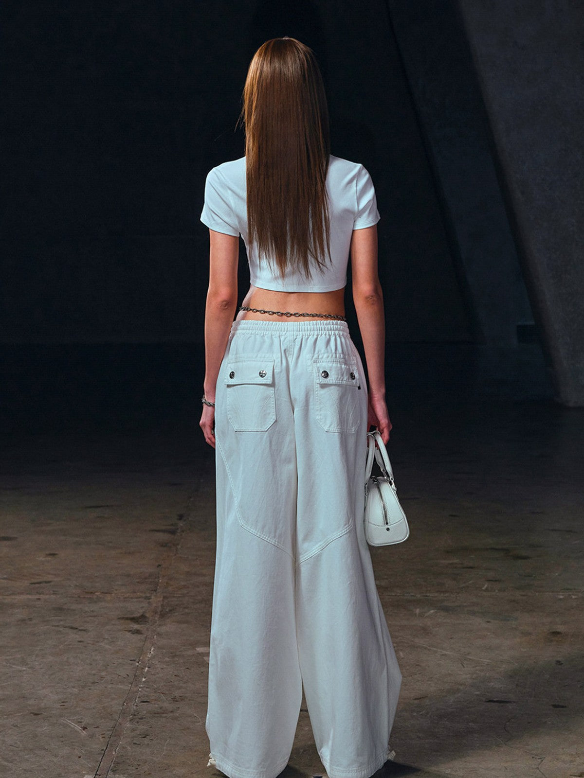 SMFK Wide Leg Cotton Cargo Sweatpants in White - On Female Model