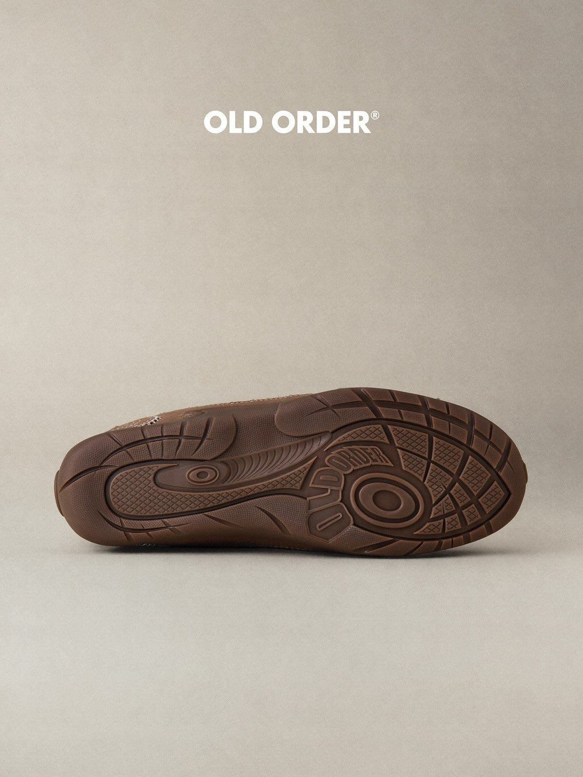 OLDORDER Turbo Lite Dachshund Sneakers in Brown - Detail
