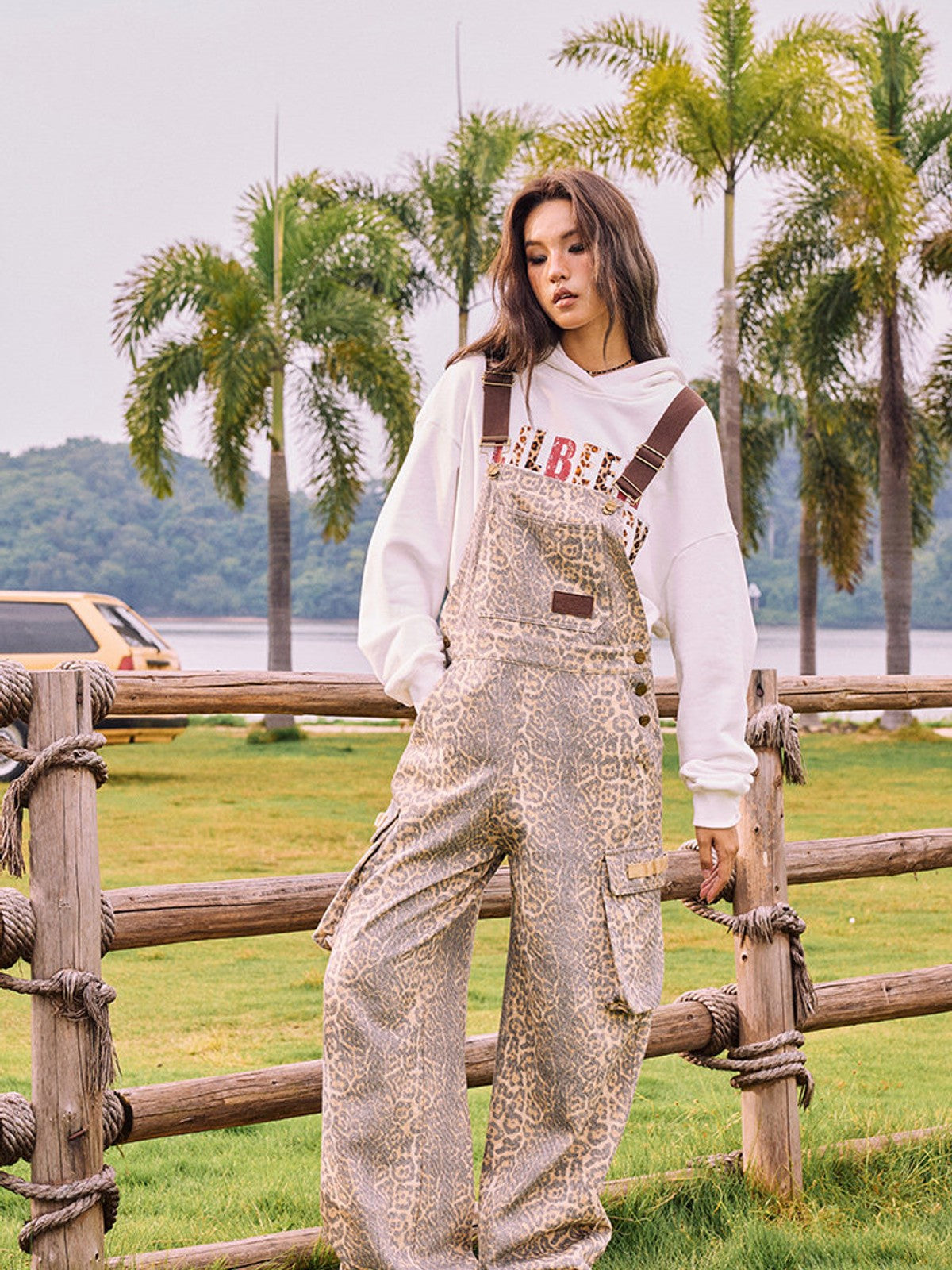 BEERBRO Heavyweight Graphic Print Hoodie in White - On Female Model