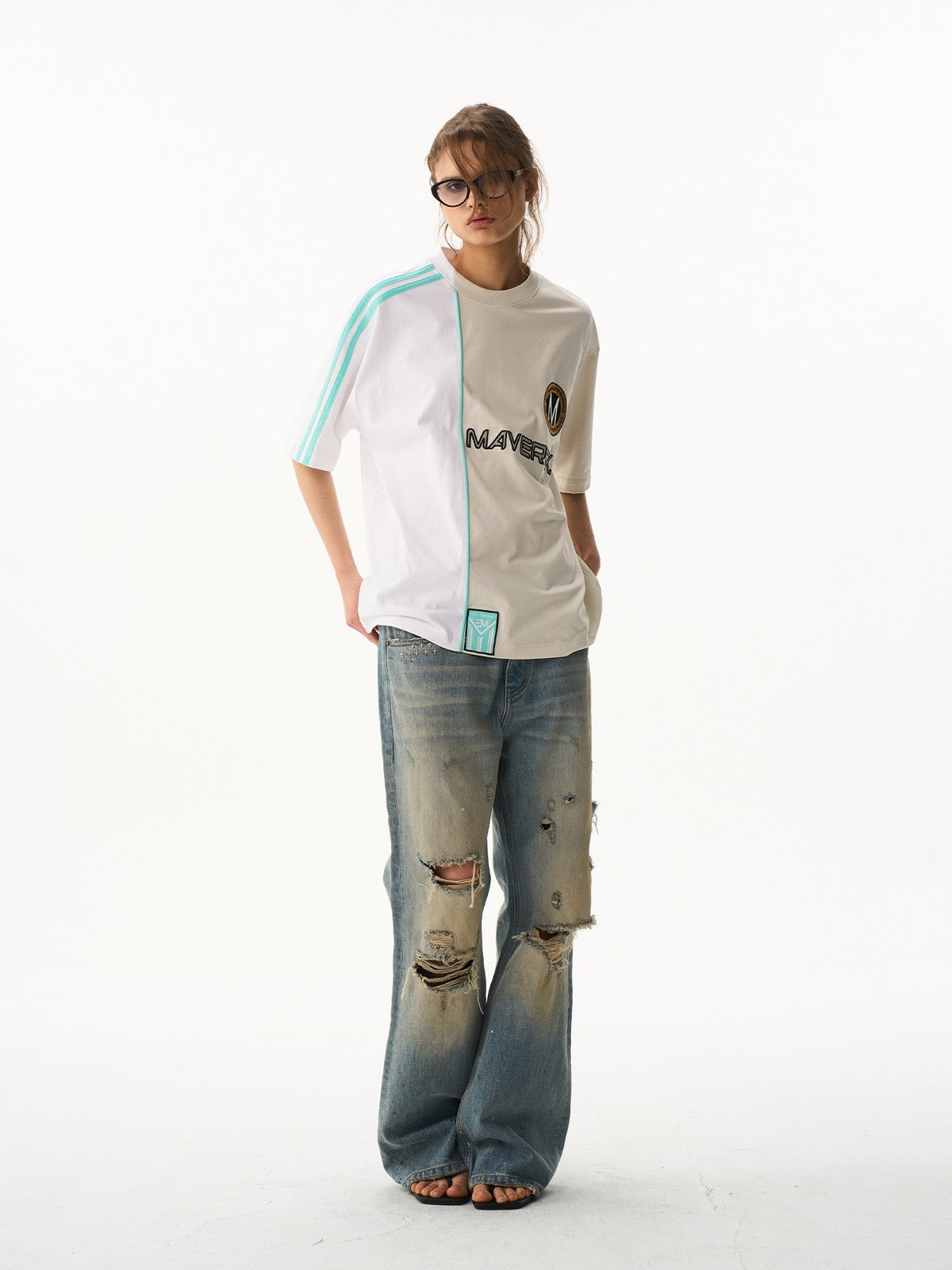 BLINDNOPLAN Panelled Embroidered Colorblock T Shirt in Beige - On Female Model