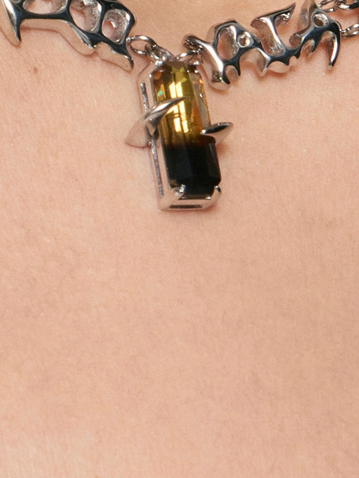 BLACKHEAD Vinyl Wave Gradient Necklace in Silver - On Model