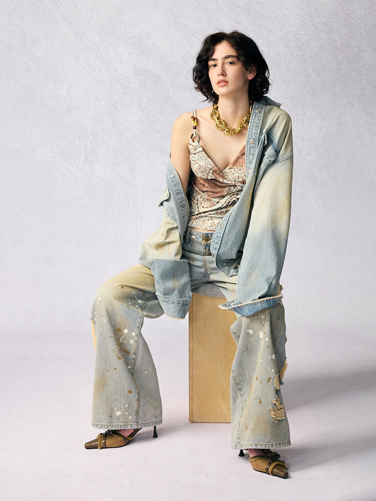 BEERBRO Beaded Strap Printed Camisole in Khaki - On Female Model