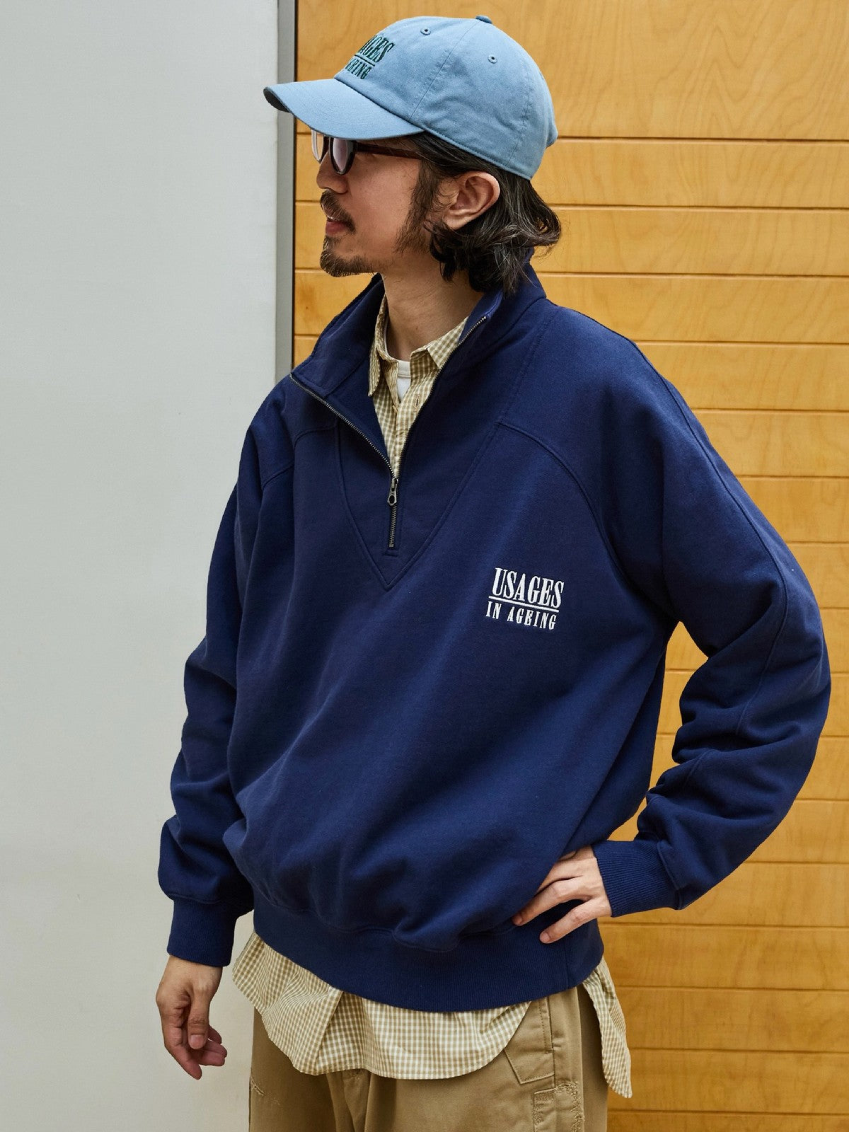 USAGE Heavyweight Cotton Half Zip Sweatshirt in Navy Blue - On Male Model