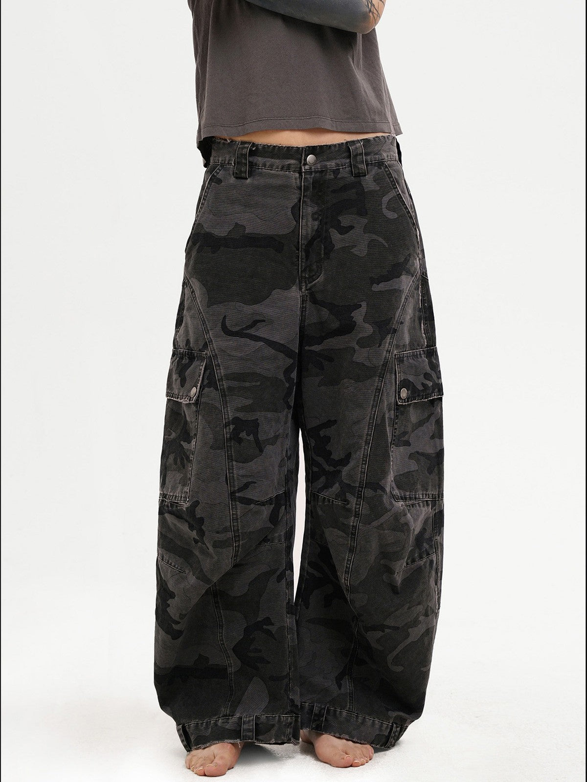 MASONPRINCE Curved Leg Camouflage Cargo Pants in Black - On Model