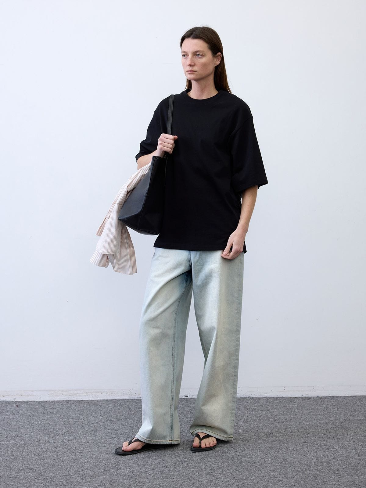 Random Piece Cotton Drop Shoulder T Shirt in Black - On Female Model
