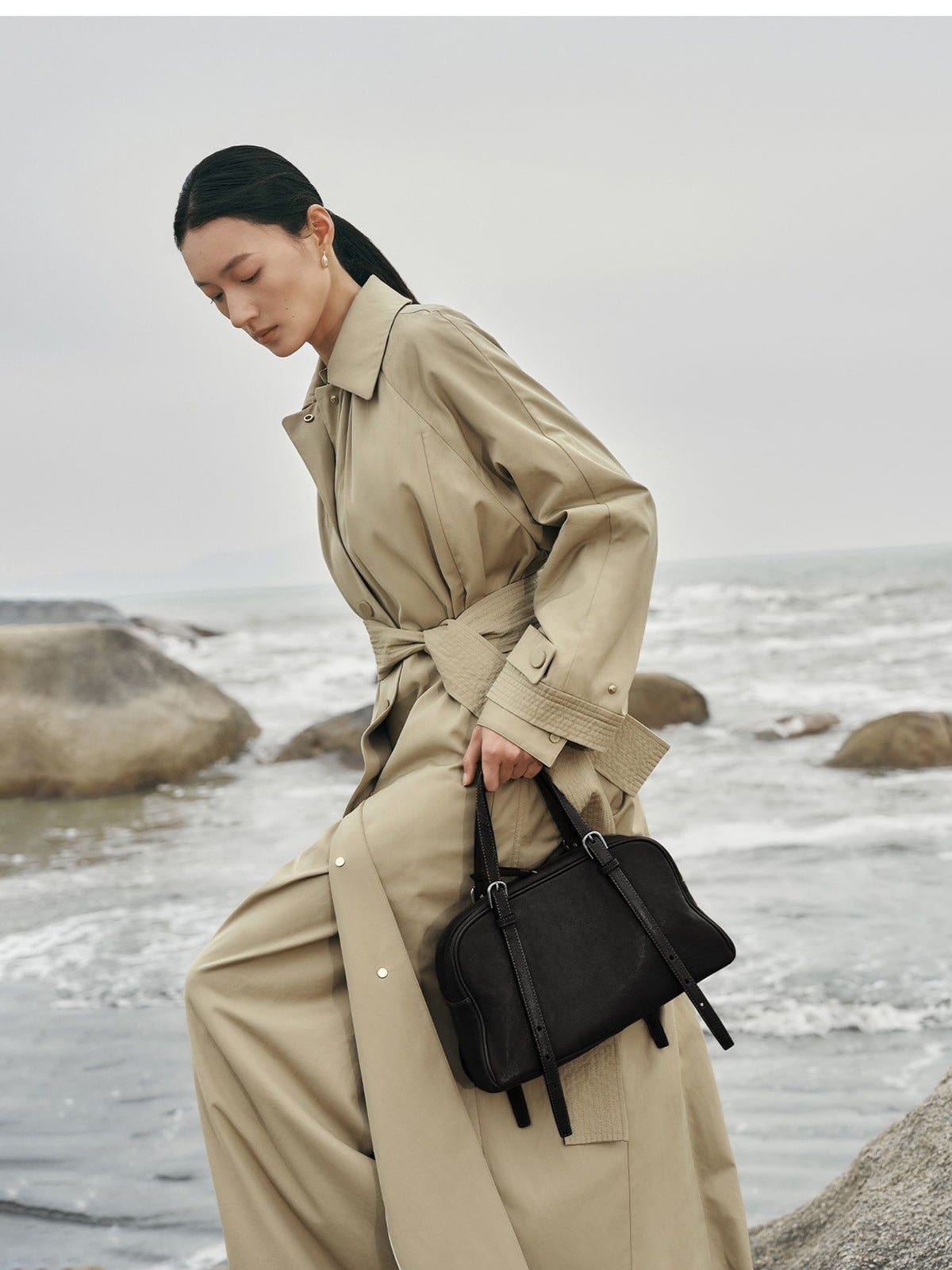 QIUZHEN Vegetable Tanned Kidskin Bowling Bag in Black - On Female Model