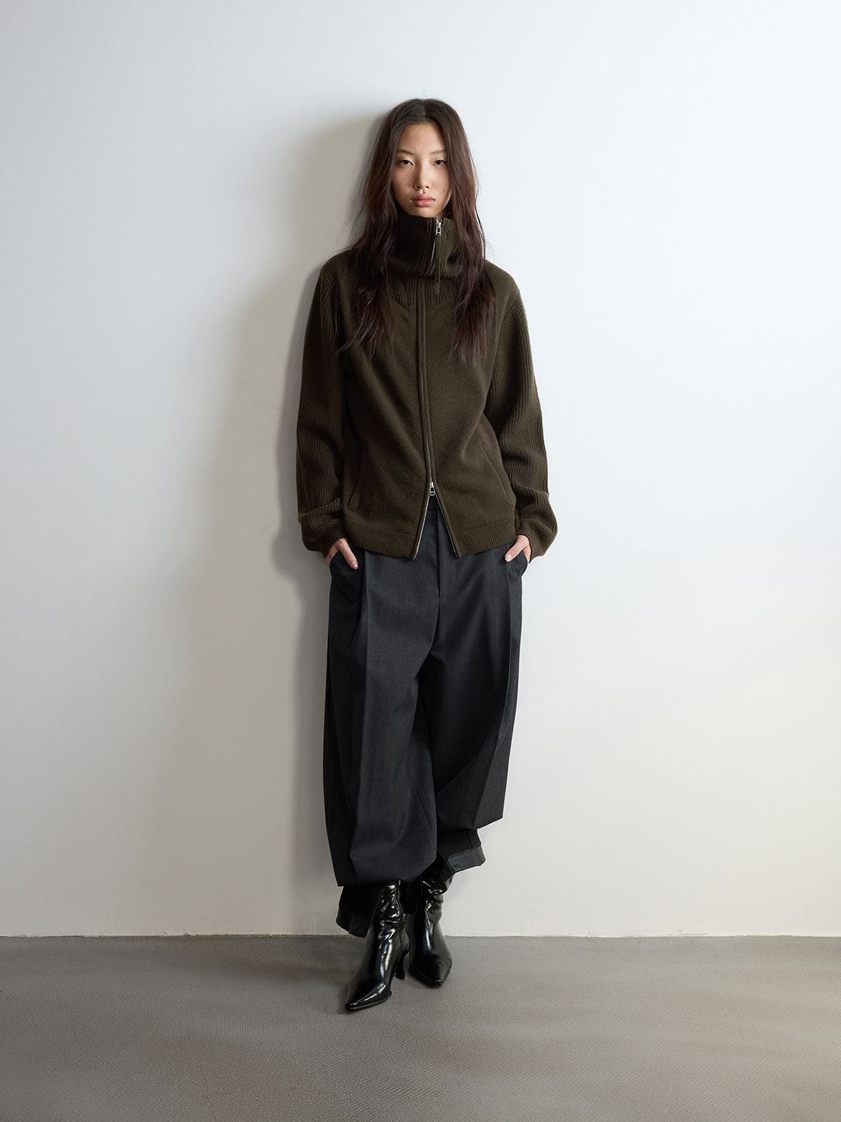 Random Piece Pleated Merino Wool Wide Leg Trousers in Gray - On Female Model