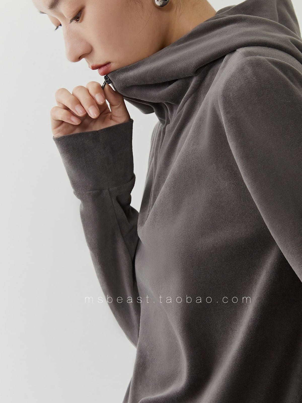 MSBEAST Half Zip Hoodie Wide Leg Pants Set in Gray - On Female Model