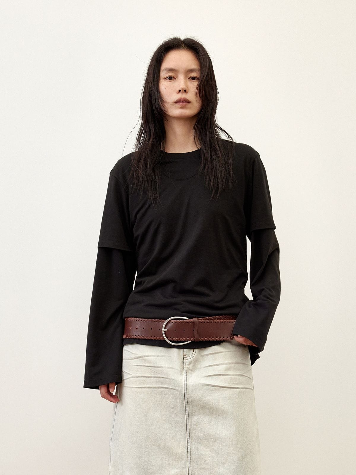 Random Piece Linen Blend U Neck T Shirt in Black - On Female Model