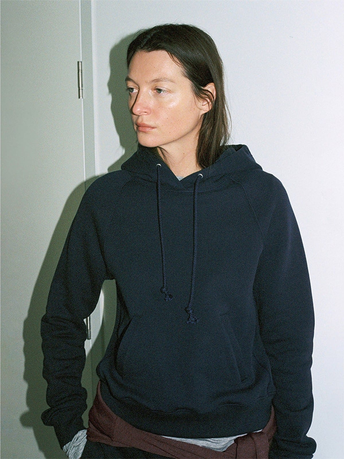 Random Piece Cotton Lyocell Cropped Hoodie in Navy Blue - On Female Model